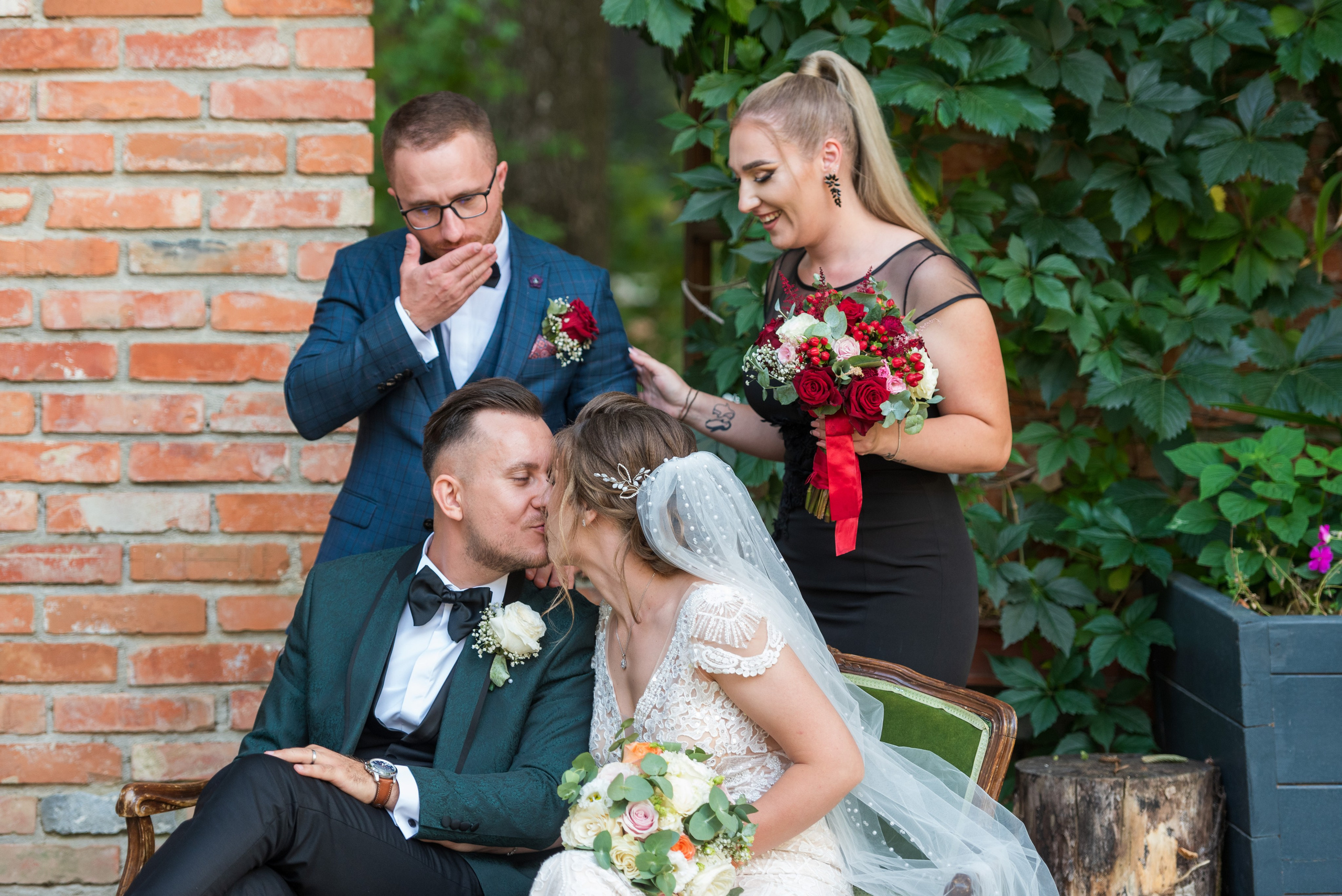 Locație de nuntă, fotograf nuntă, fotograf eveniment, fotograf ceremonie, fotograf petrecere, fotograf mireasă, fotograf mire, decor nunta, fotograf atmosferă, fotograf romantic, fotograf lux, fotograf elegant, fotografii unice, fotografii memorabile, fotograf  România, fotograf nunta Ciresul Salbatic