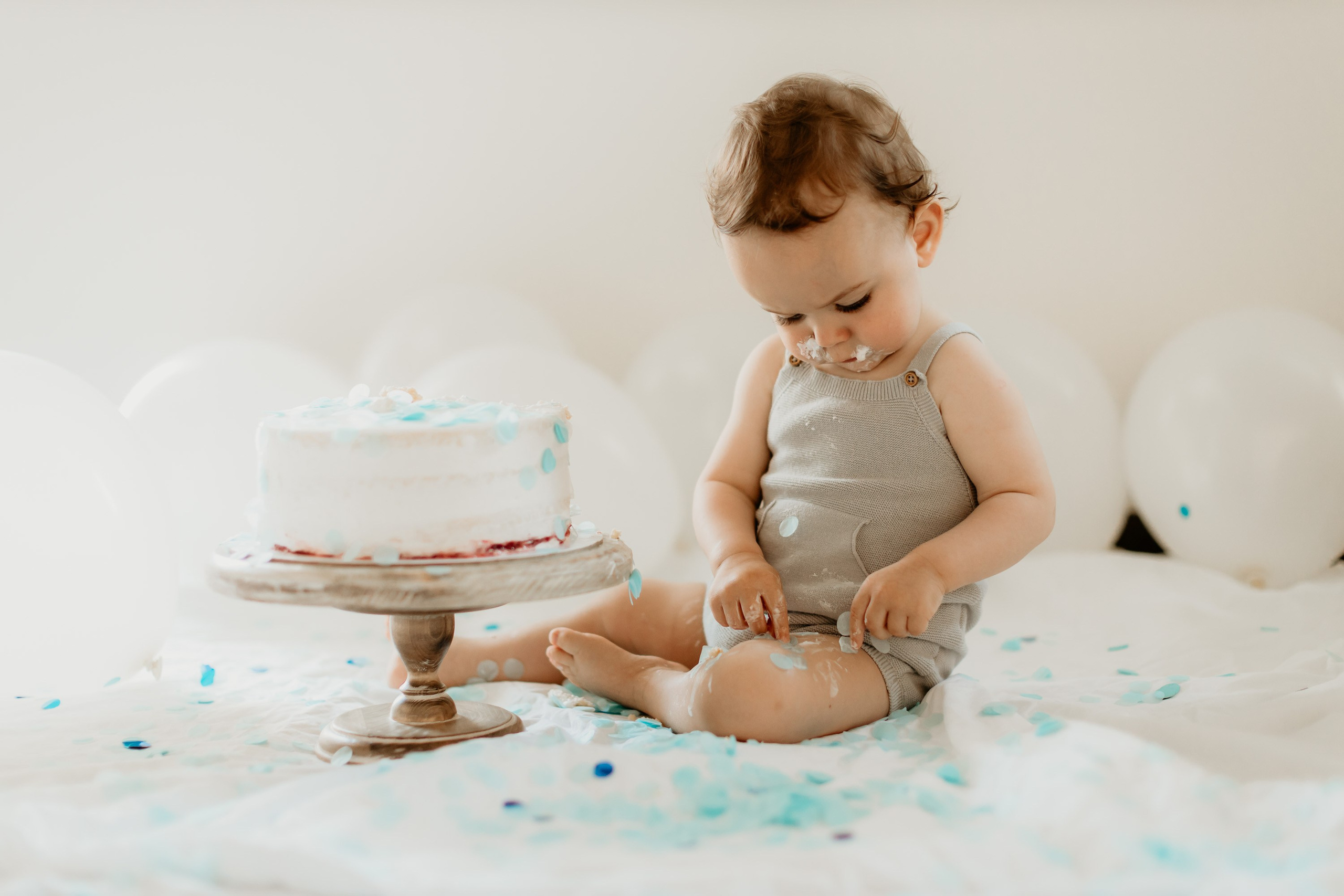 Cake Smash Session. Family and children photographer in Belgrade Milja Ciric