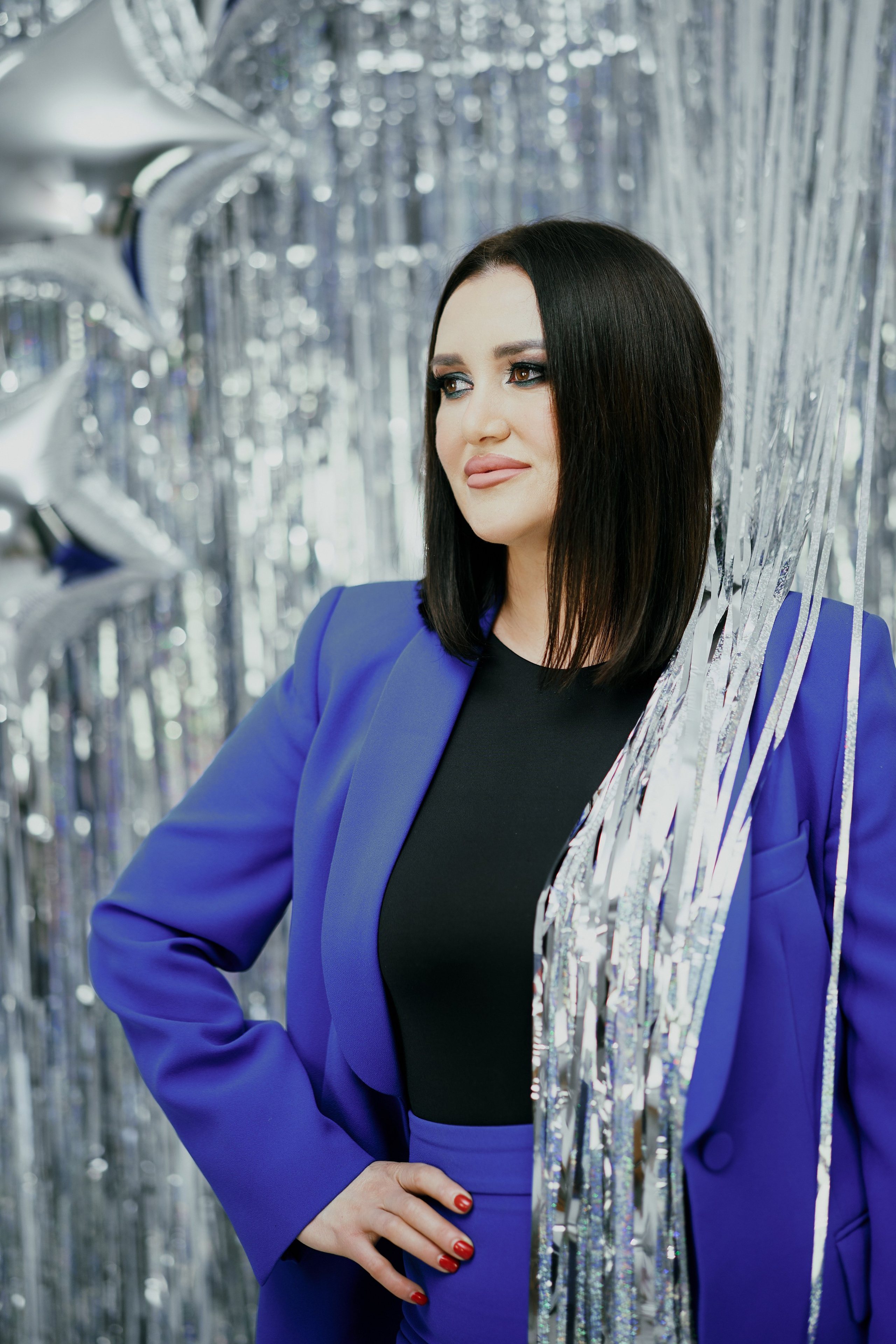 Аннет. Новый год 2025. Серебро. Фотограф в Барселоне Жанна Захарченко