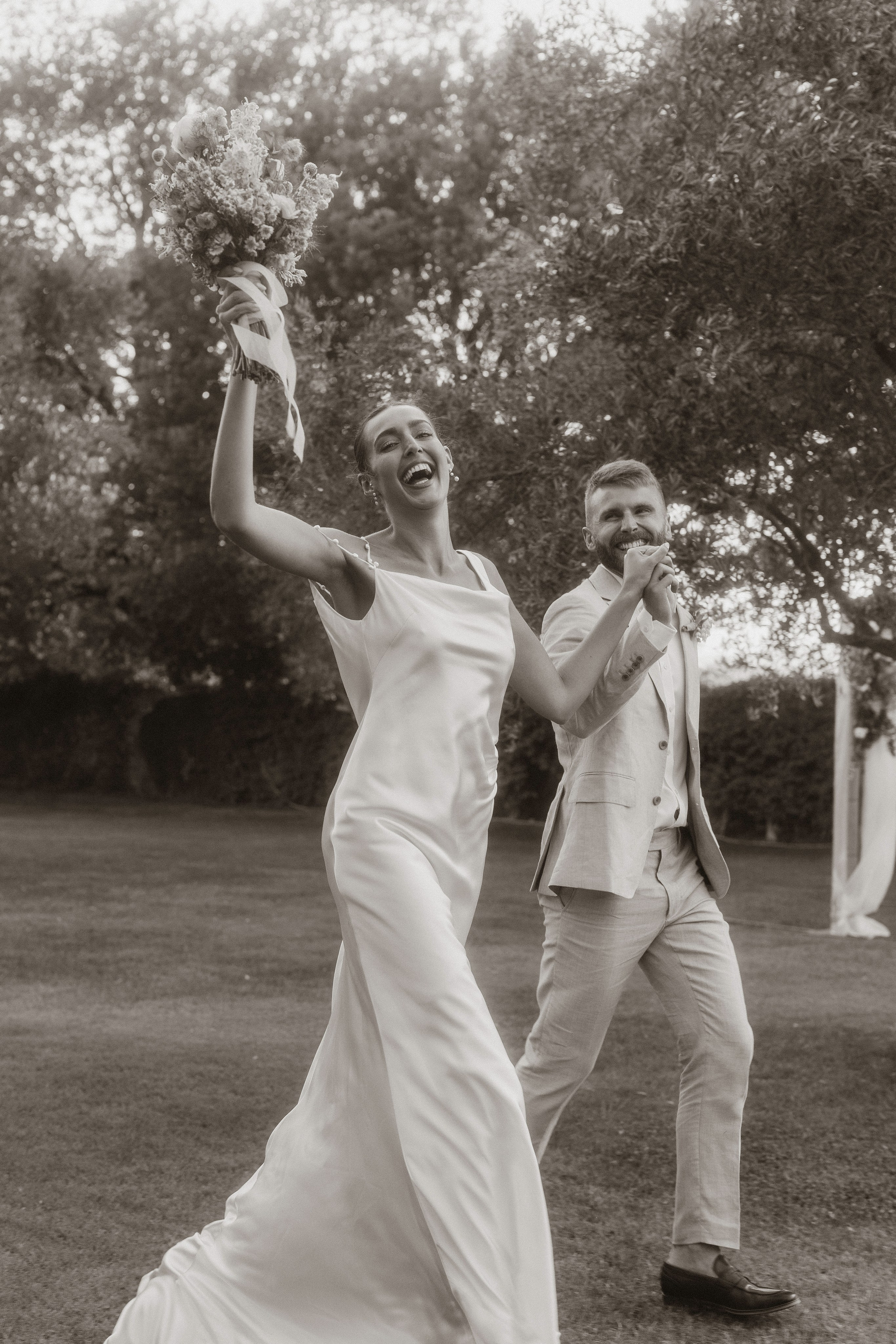 Lauren & Jamie. Hotel Castell d’Emporda. Paola wedding photographer / videographer in Barcelona