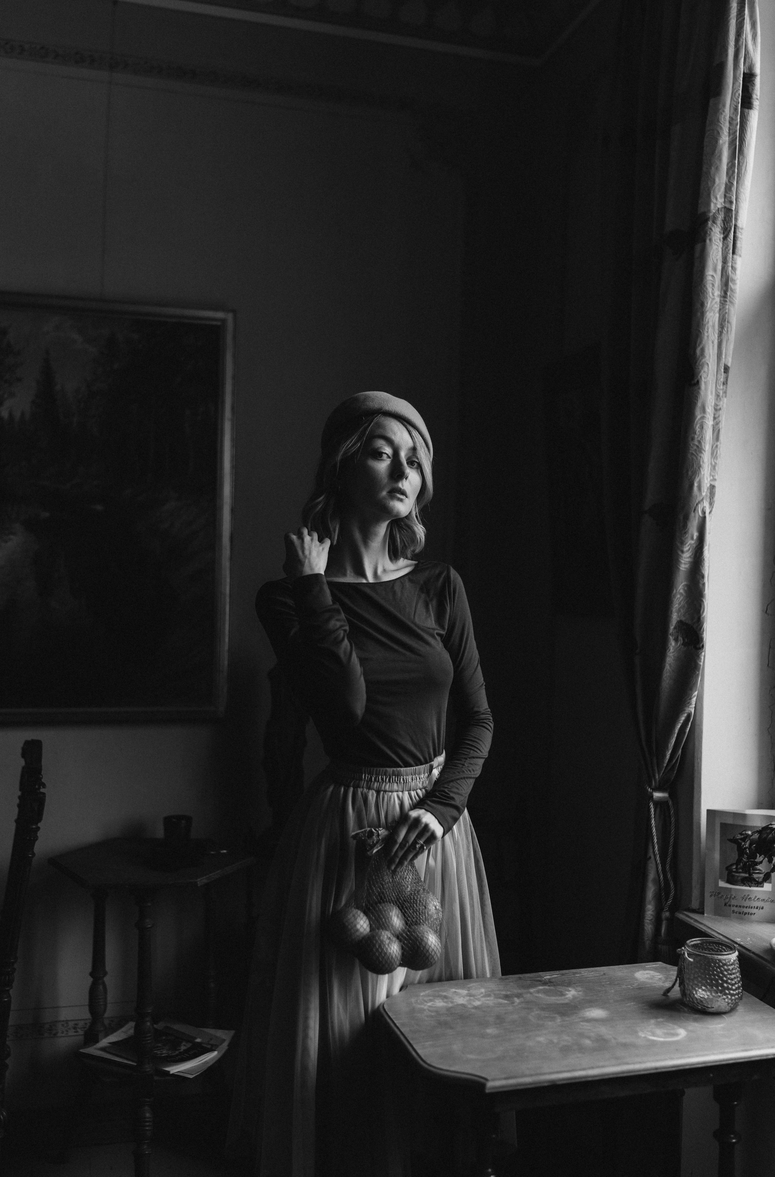 Woman phoshoot. Wedding and portrait photographer in Helsinki Vickan O