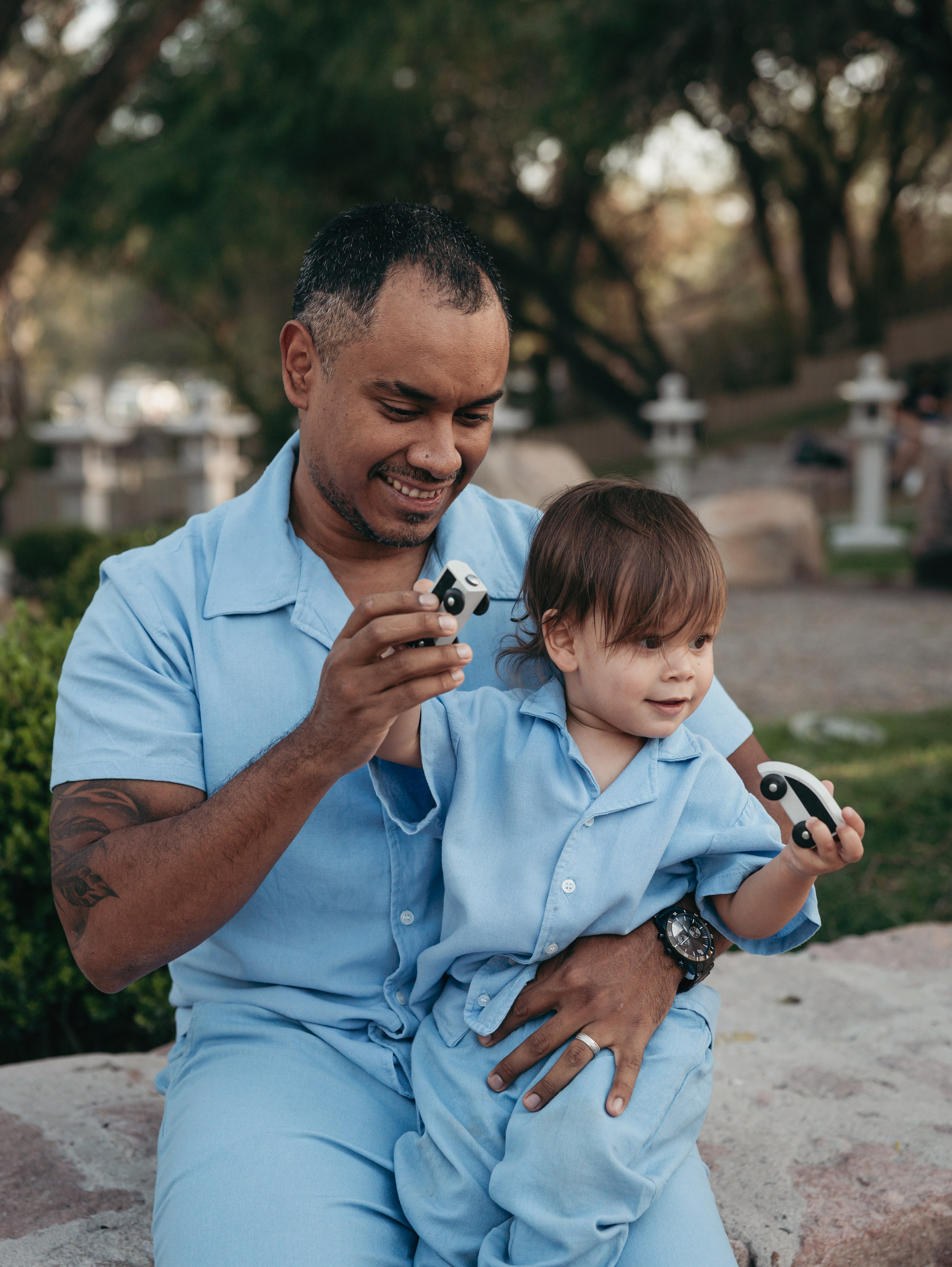 Father and Son. Lifestyle and Family Photographer in Pisek Oxana Telupilova