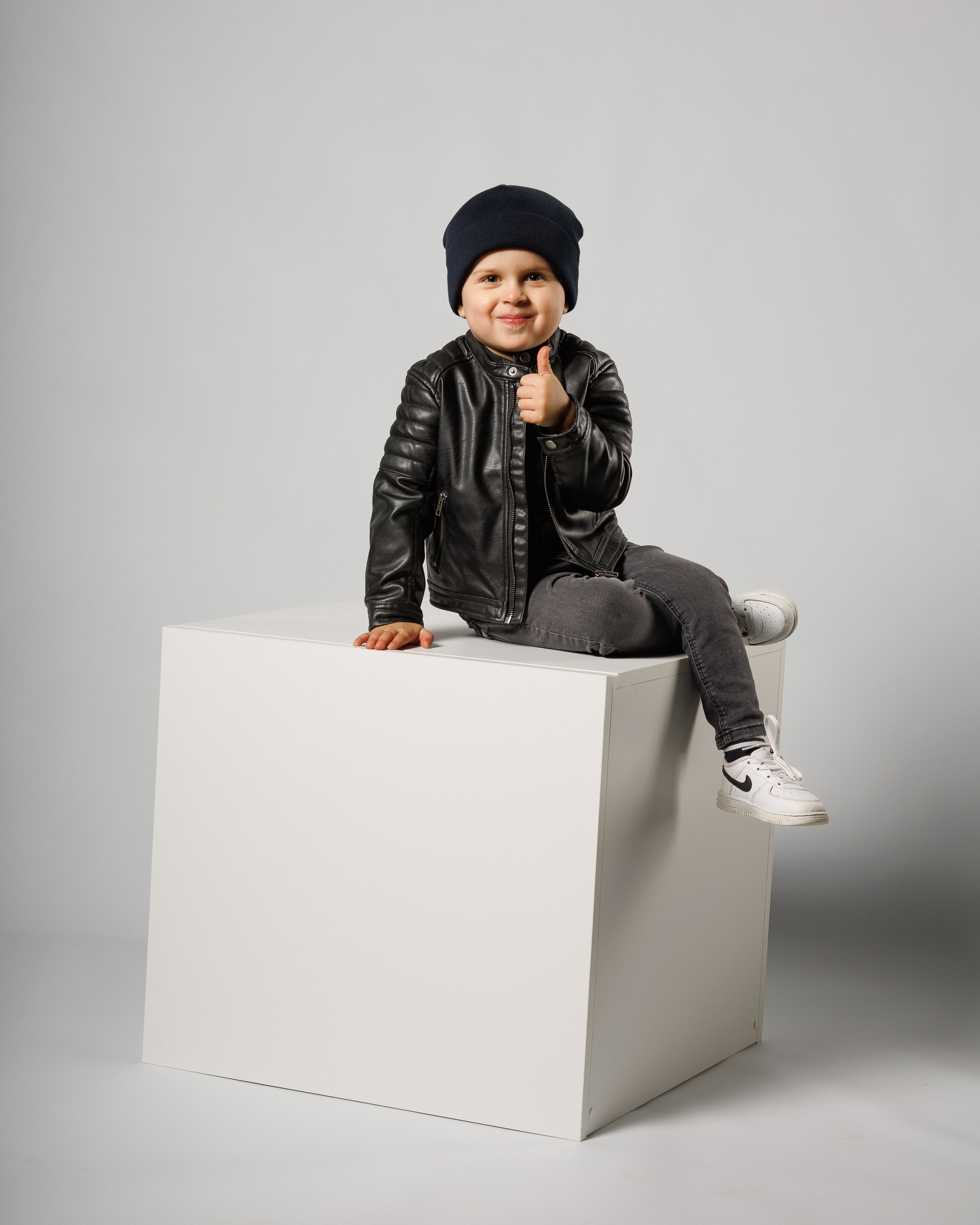 ValStudio. Https://valphoto.wfolio.pro/