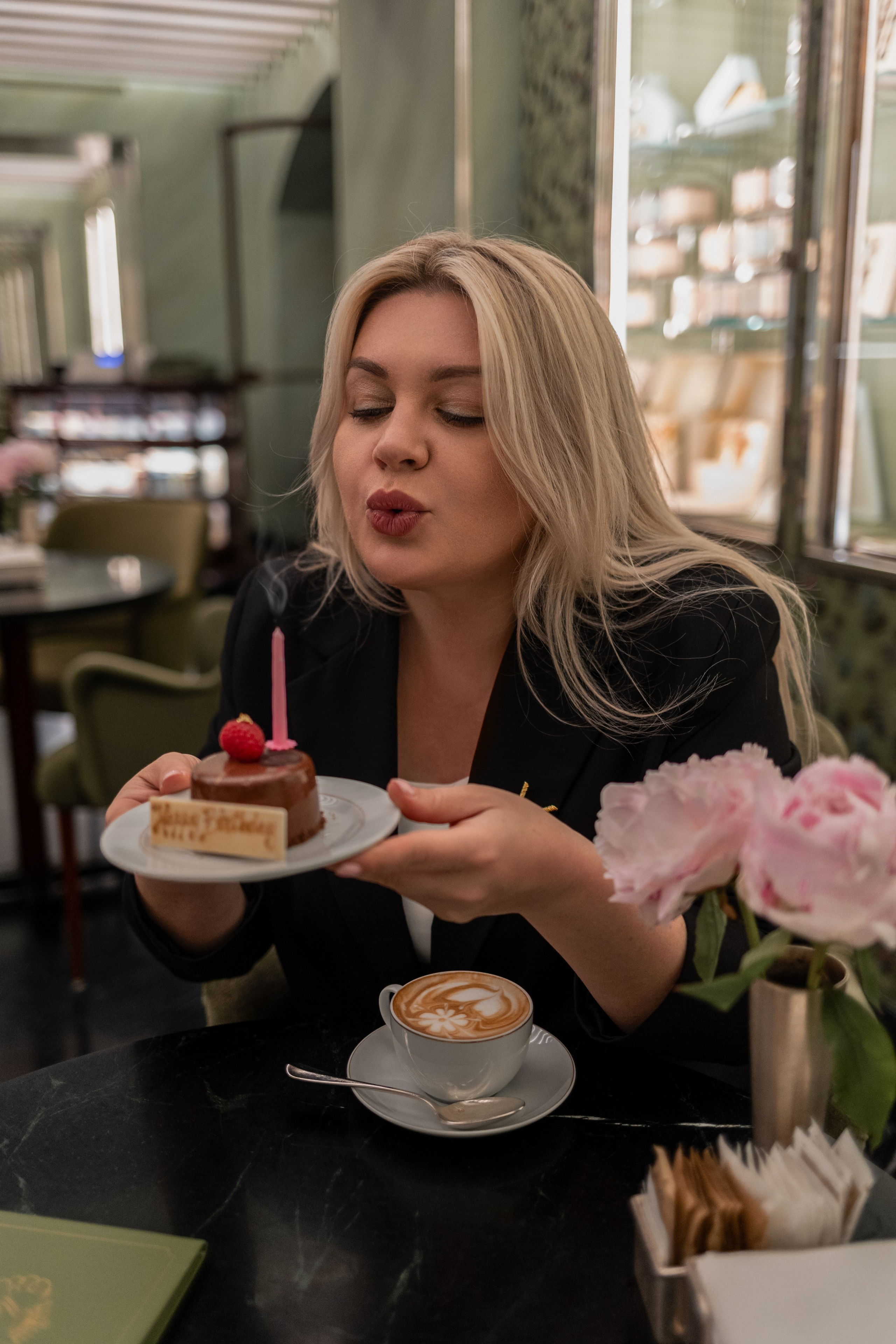 Vika. Photographer in Milan |Mila Pro Photo