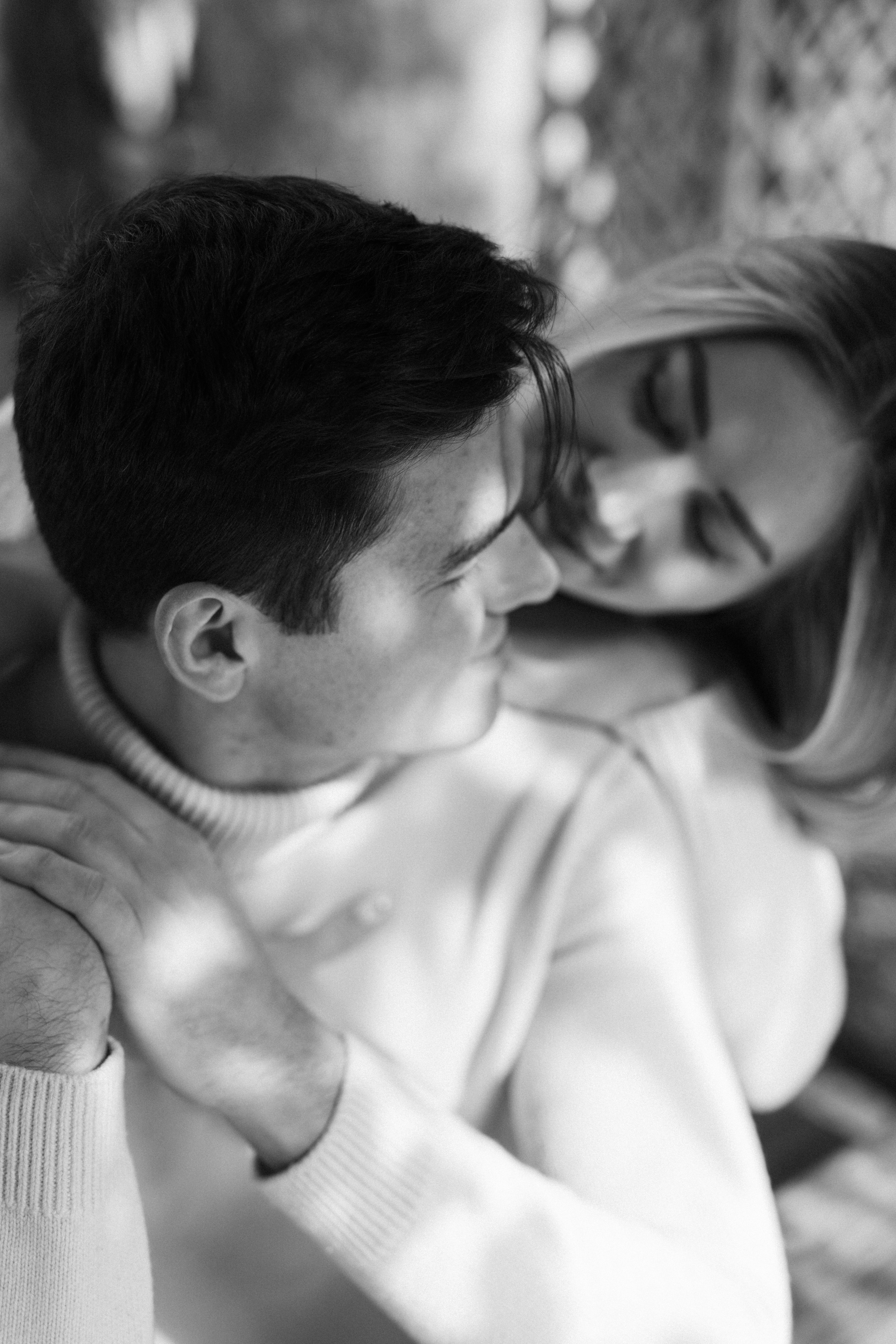 Fotógrafo de parejas en Madrid. Sesión de love story profesional. Sesión de retrato profesional. Fotógrafo en Madrid, España. Alyona Belyaninova