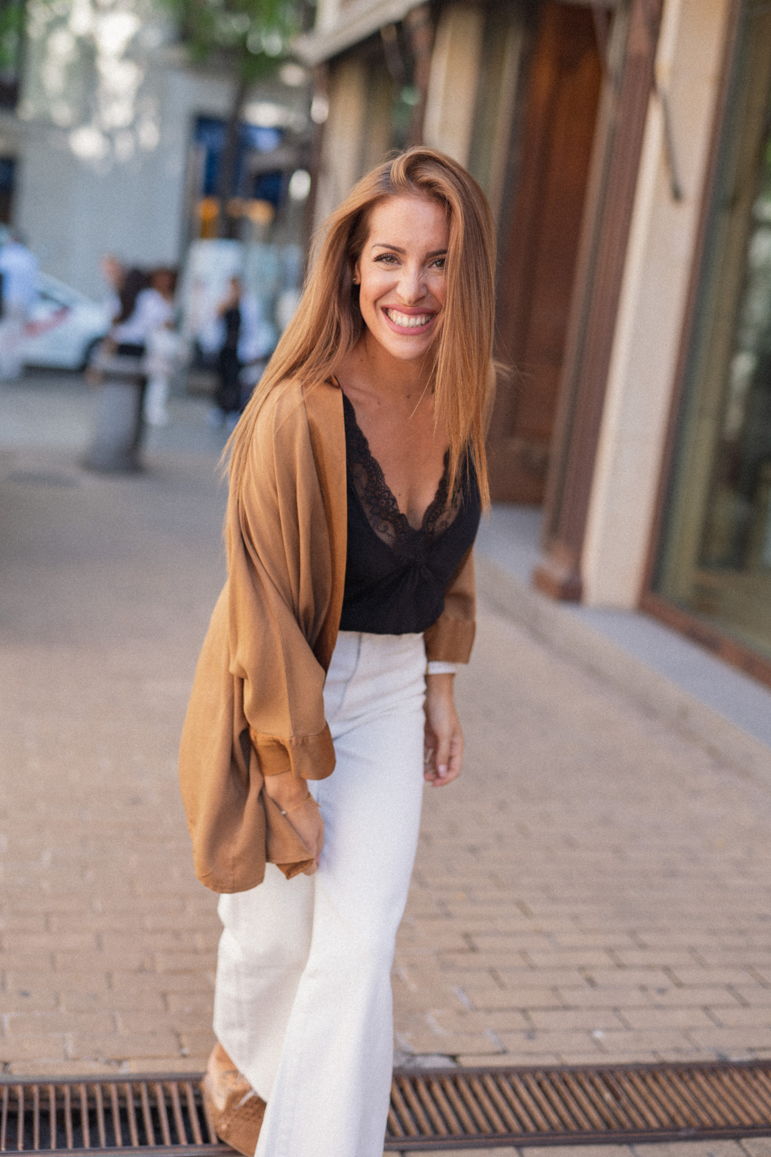 Fotografía de lookbook para marcas de ropa en Madrid – Estilo, creatividad y calidad. Fotógrafo en Madrid, España. Alyona Belyaninova