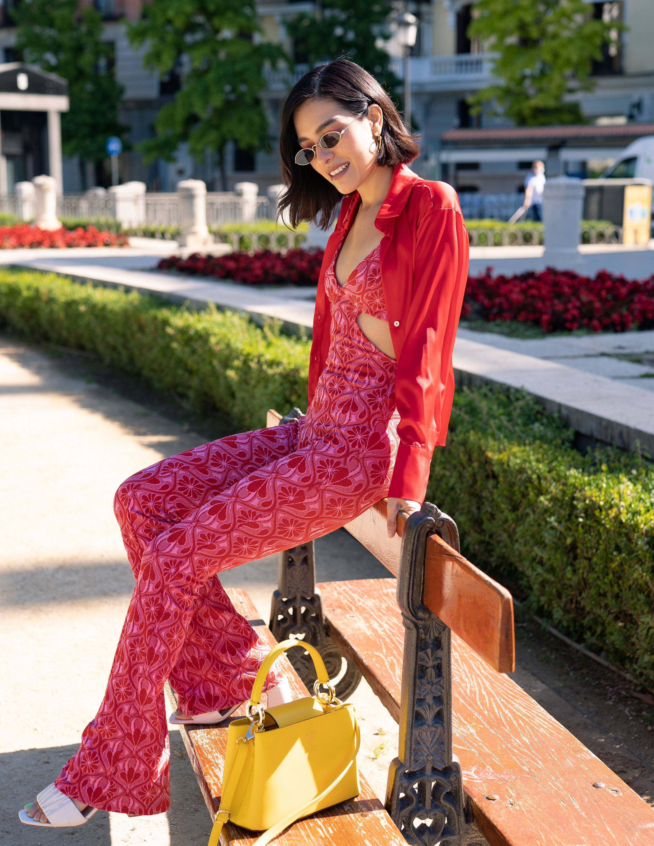 Content photography for influencers. Content development for stylist.  LinkedIn headshot Madrid. Photographer in Madrid, Spain. Alyona Belyaninova