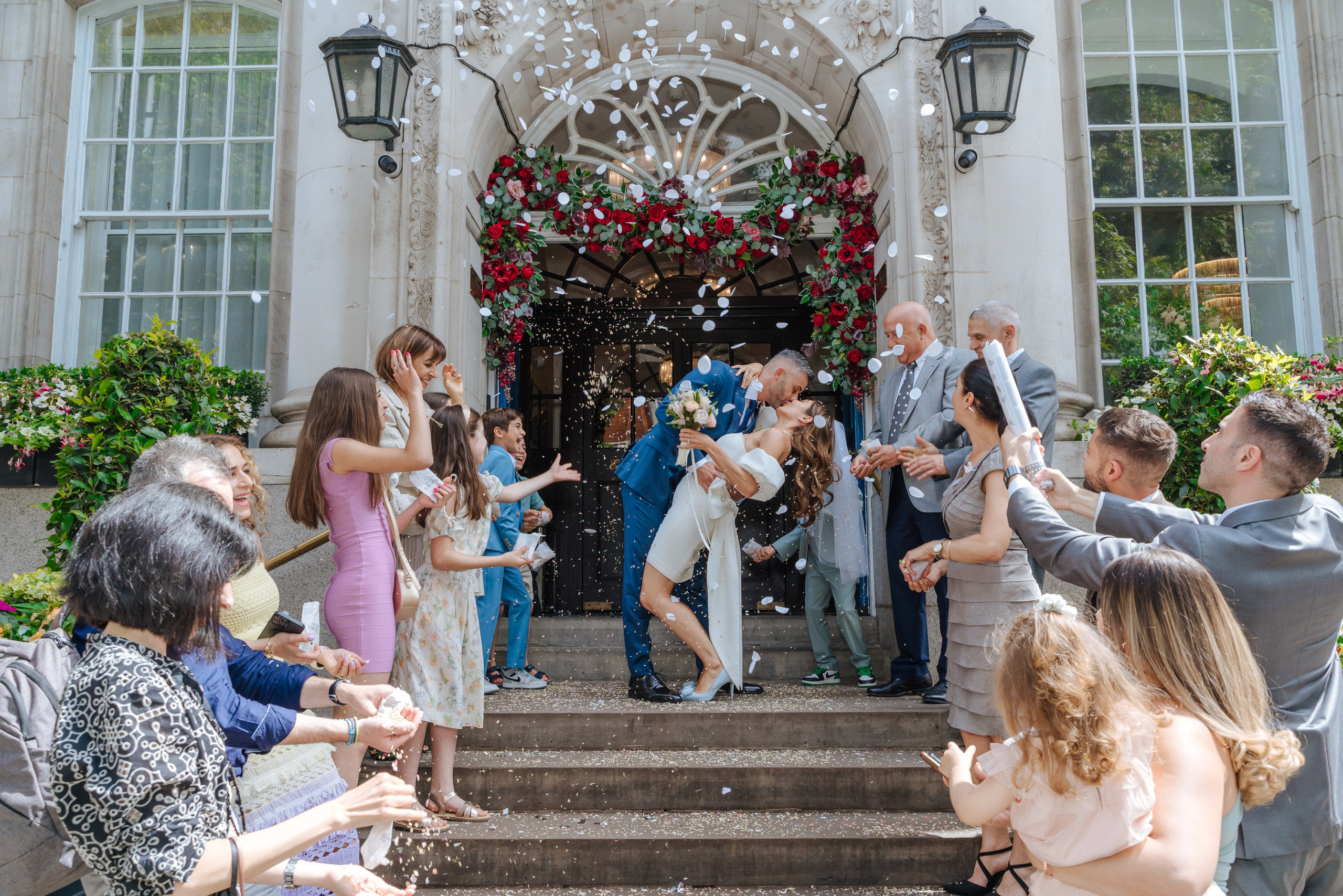 Civil ceremony at Chelsea Old Town Hall,  Wedding in Chelsea, Wedding in London,  wedding photographer in Chelsea, wedding photographer in London