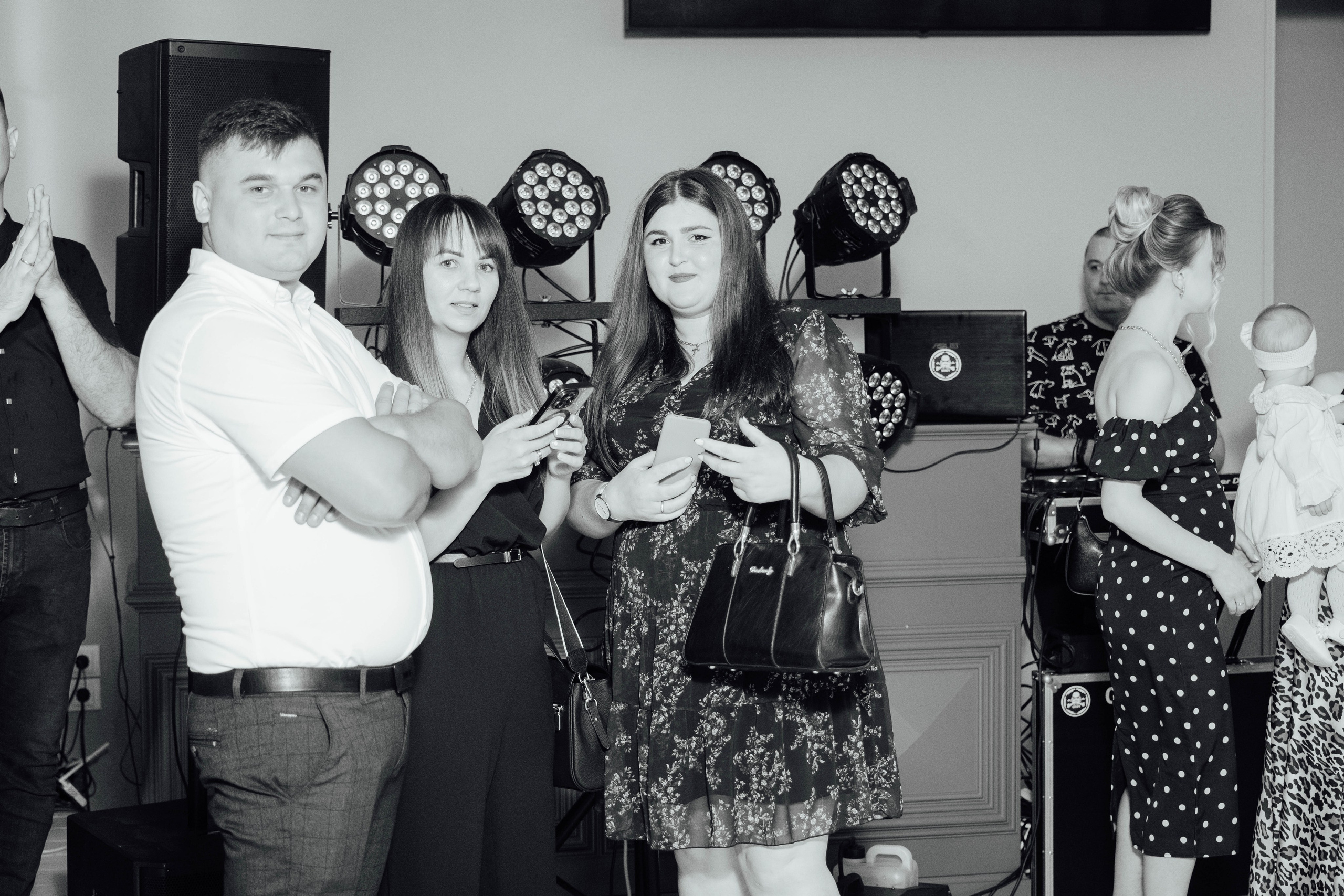 Cumetrie. Свадебный Фотограф, Детский и семейый Фотограф Молдова