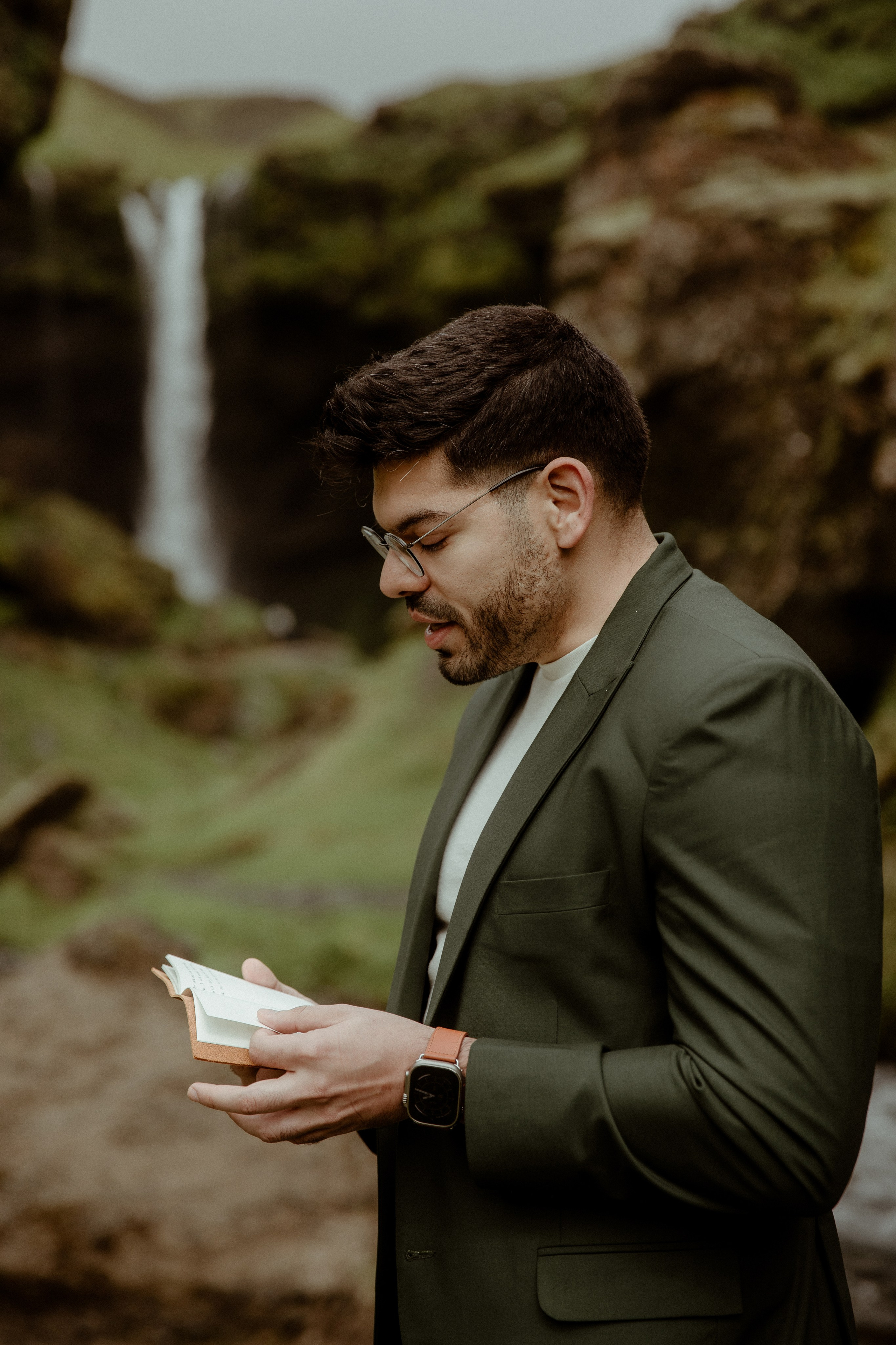 Elopement at Kvernufoss Waterfall. Iceland elopement photo and video | Nikolaichik Photo