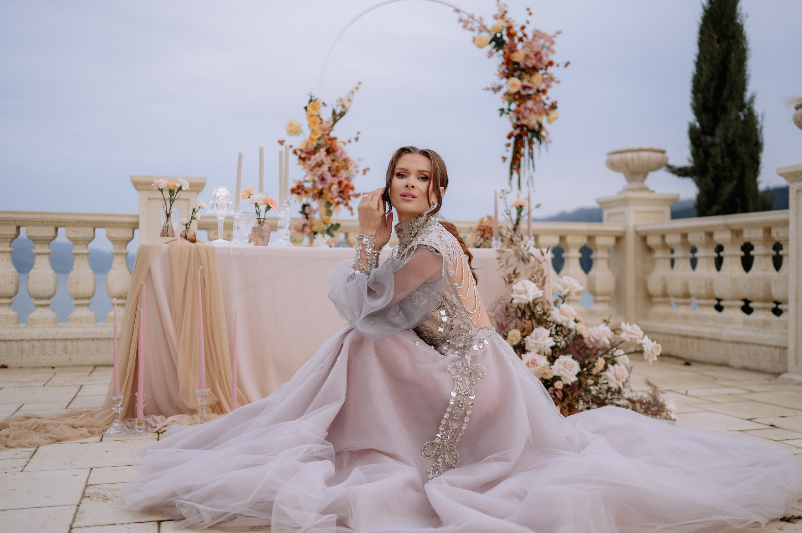 Sedinta foto nunta la Gradinile Romane , Neamt. Proud Vision Weddings | Wedding Photography & Film — Servicii profesionale Foto Video Nunta Iasi