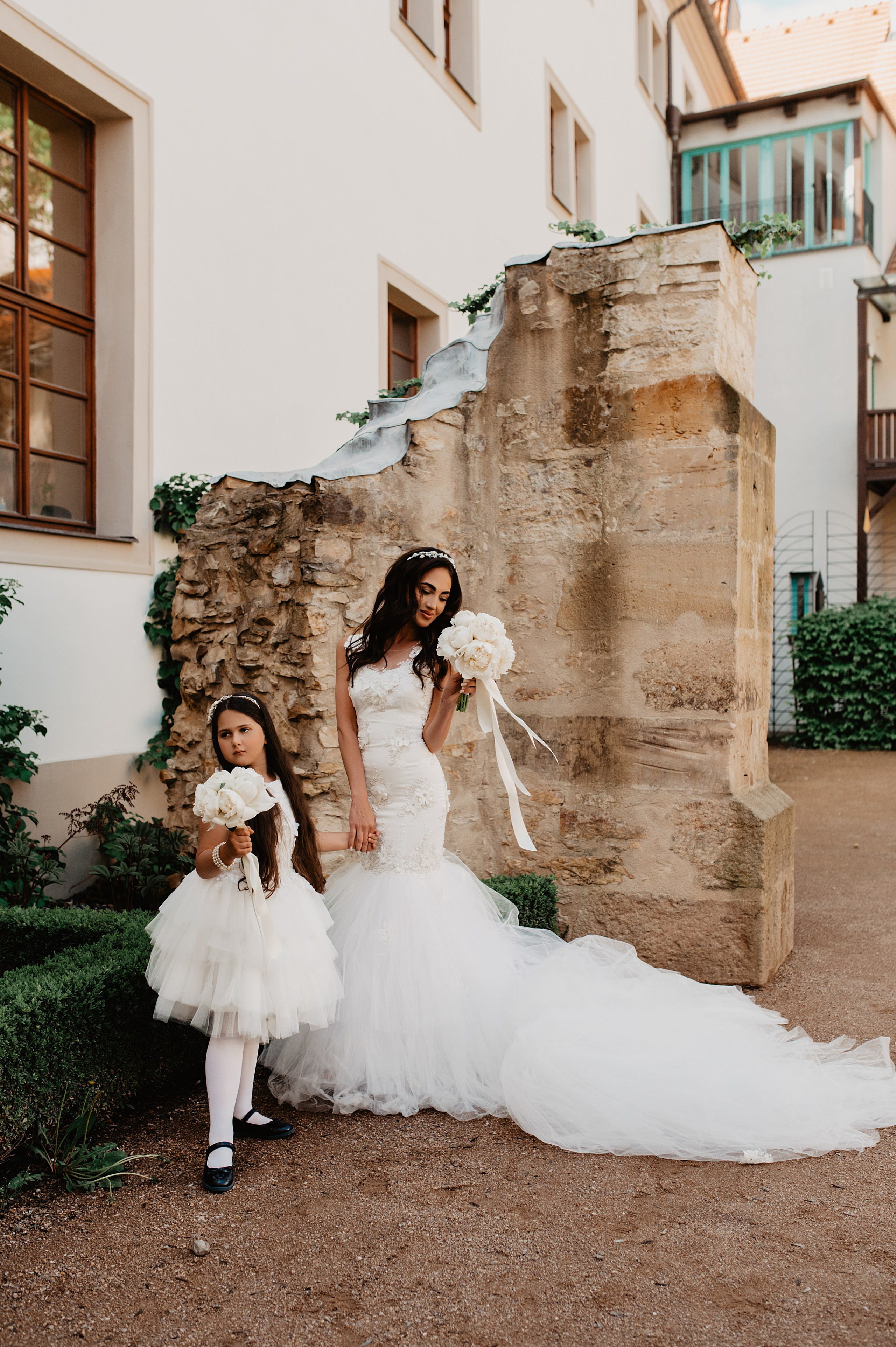 Nairi&ari. ANNA-MARIA PHOTO CONTENT CREATOR — fotograf, estét, umělec a vizuální expert na Instagram v Praze