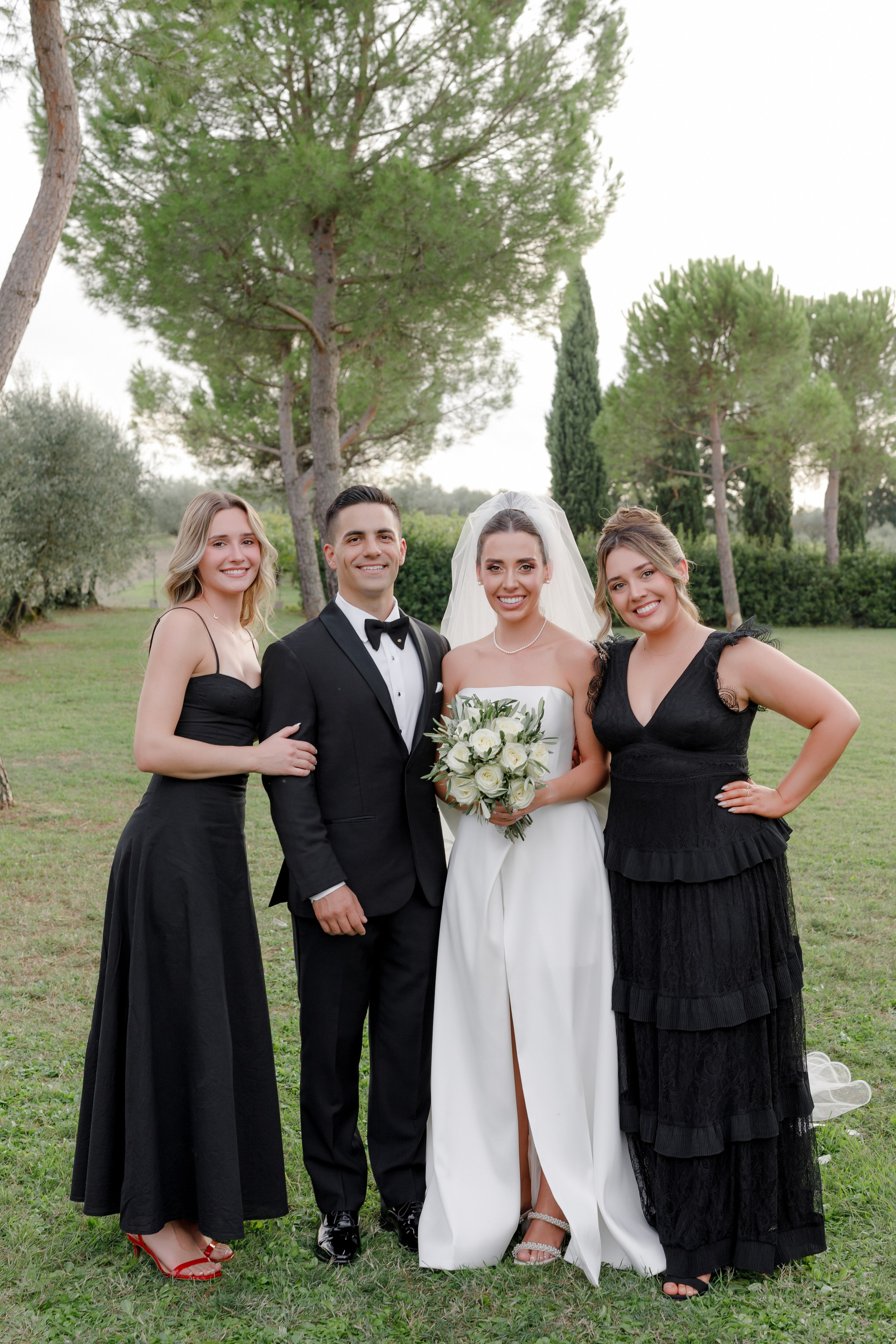 Dom&Ally. Wedding photographer Italy