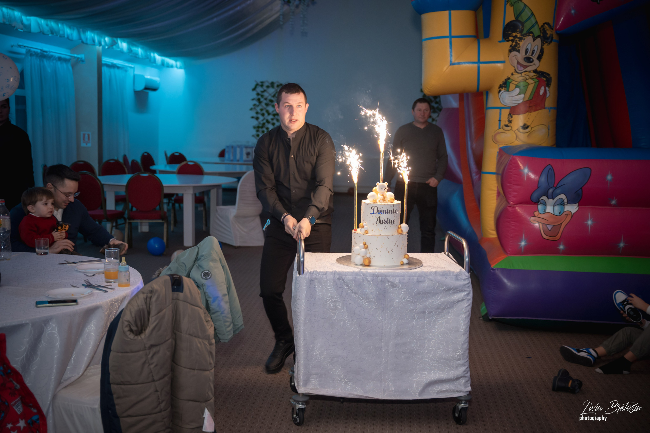 IUSTIN. RRStudio — Fotograf evenimente