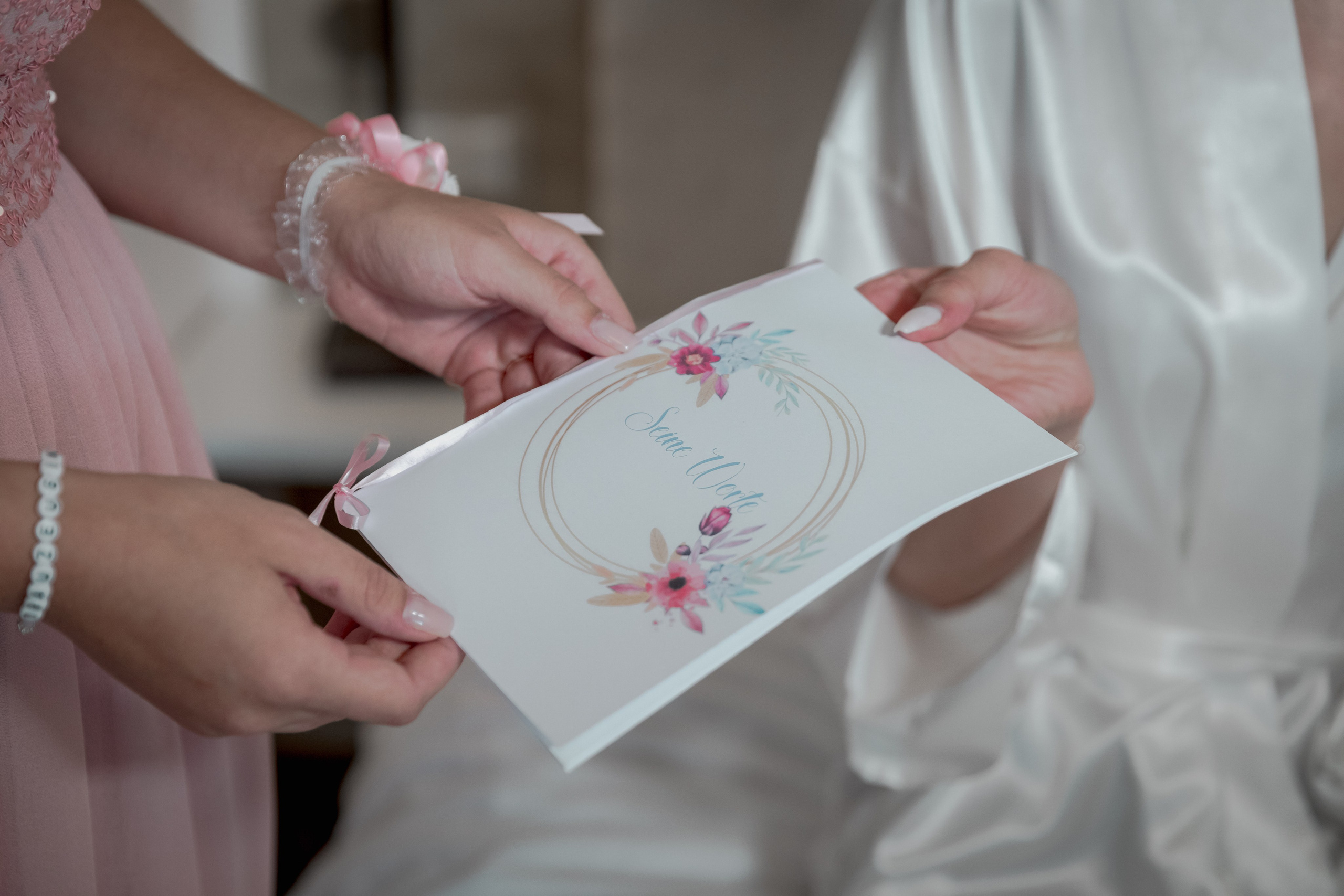 Hochzeitsfotograf Deutschland – Emotionale Fotos. Fotograf Sergej Nevelskij in Dortmund — Emotionale Hochzeitsfilme, Immobilienaufnahmen & individuelle Fotobücher