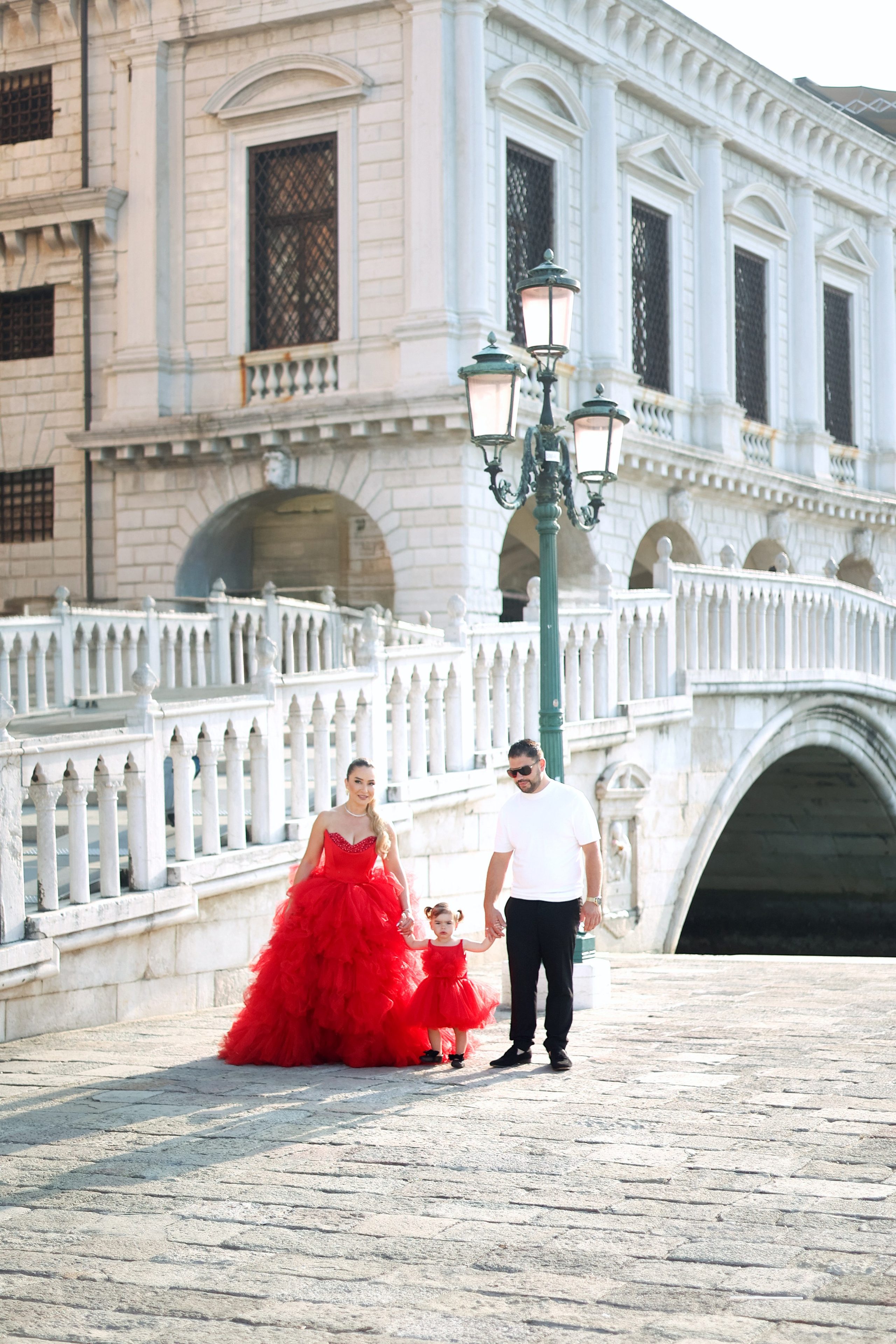 Family photo shoot in Venice. Photographer in Venice, Viktoria Antonova