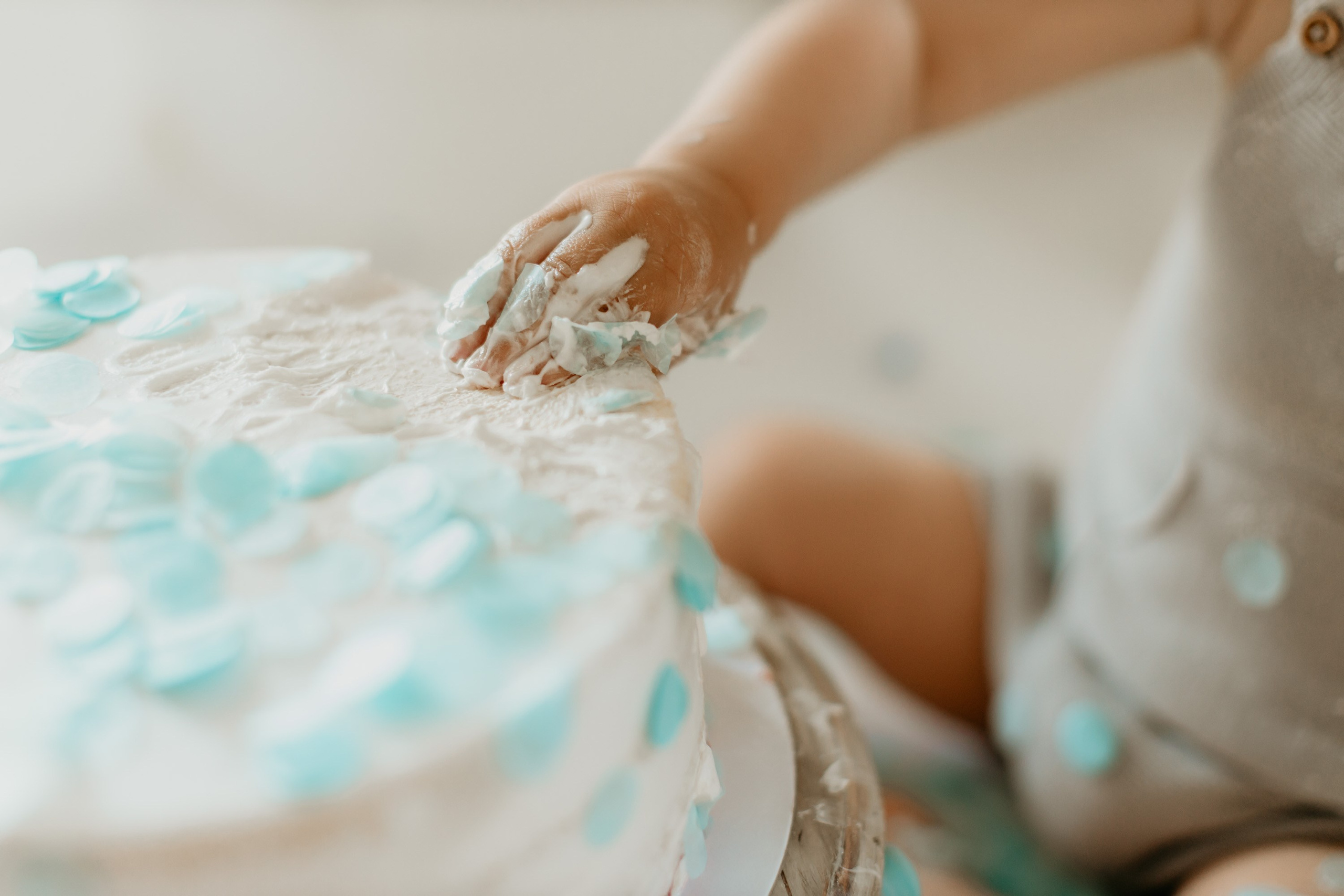 Cake Smash Session. Family and children photographer in Belgrade Milja Ciric
