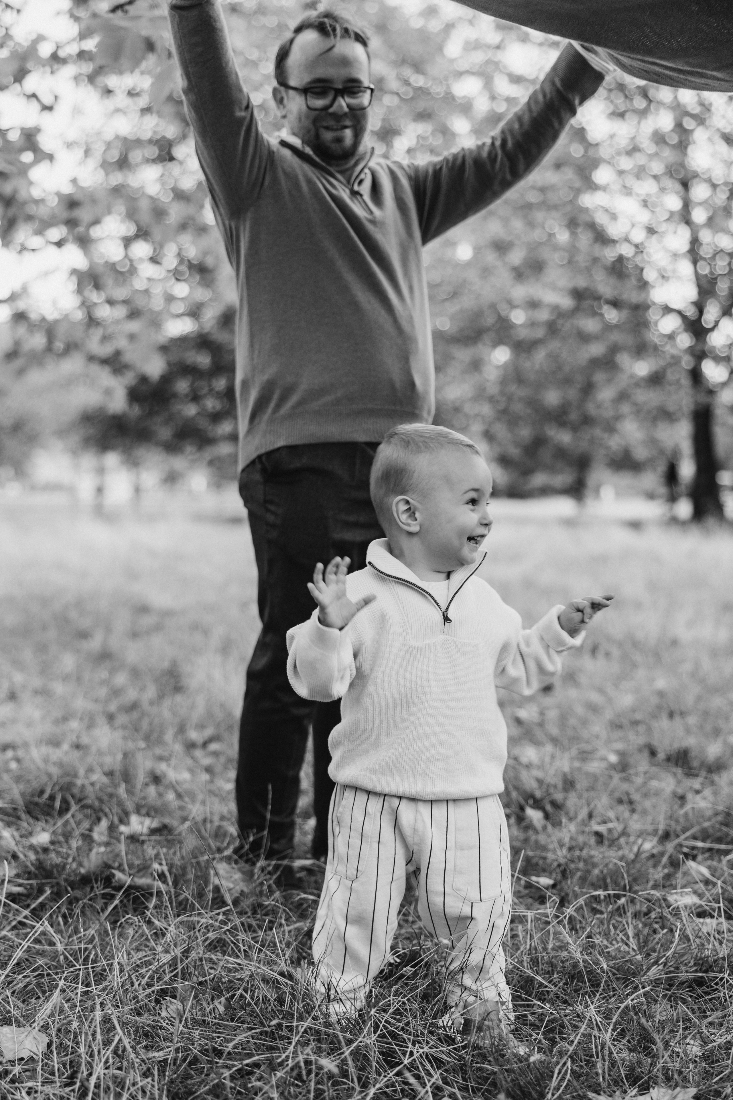 Charles with parents (Hyde park). Anastasia Klink, Photographer in London