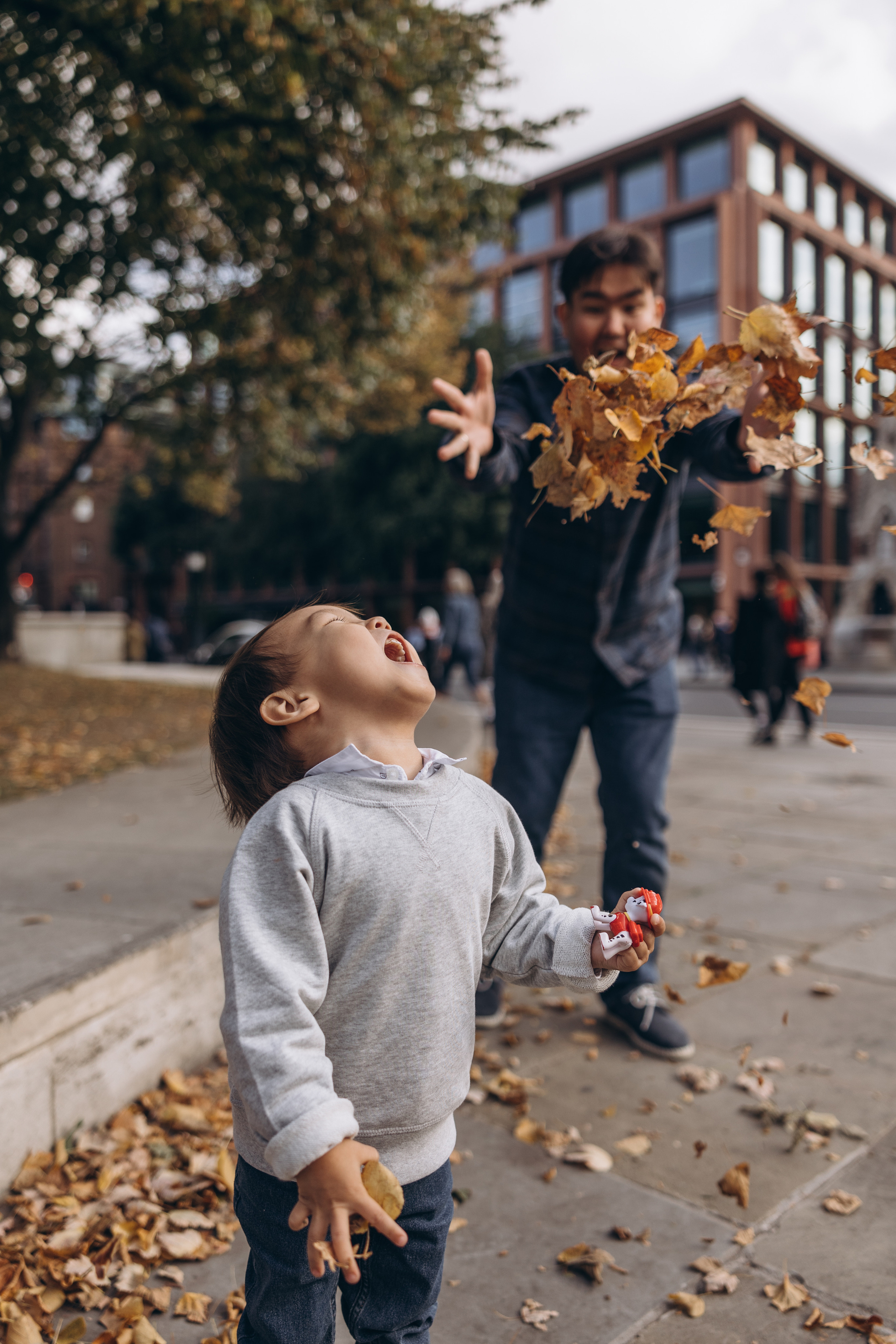 Aidan with parents (St Paul’s Cathedral). Anastasia Klink, Photographer in London