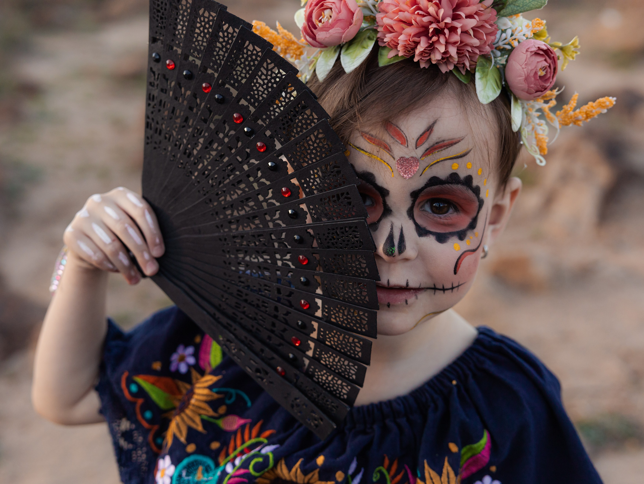 Day of the Dead | Family Photoshoot. Lifestyle a rodinná fotografka v Pisku Oxana Telupilova