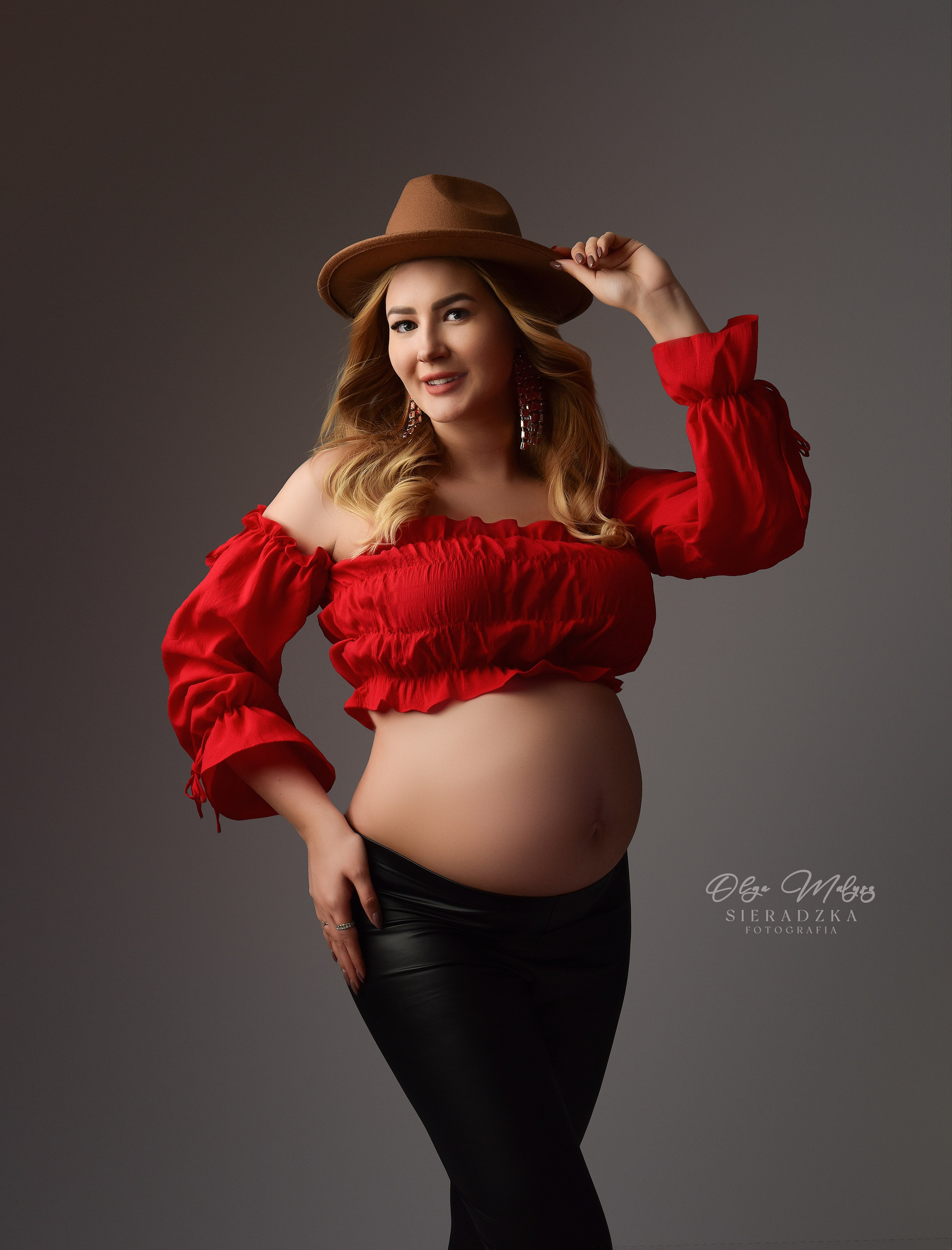 Sesje ciążowe. Olga Sieradzka fotograf rodzinny, ciążowy i dziecięcy w Pile