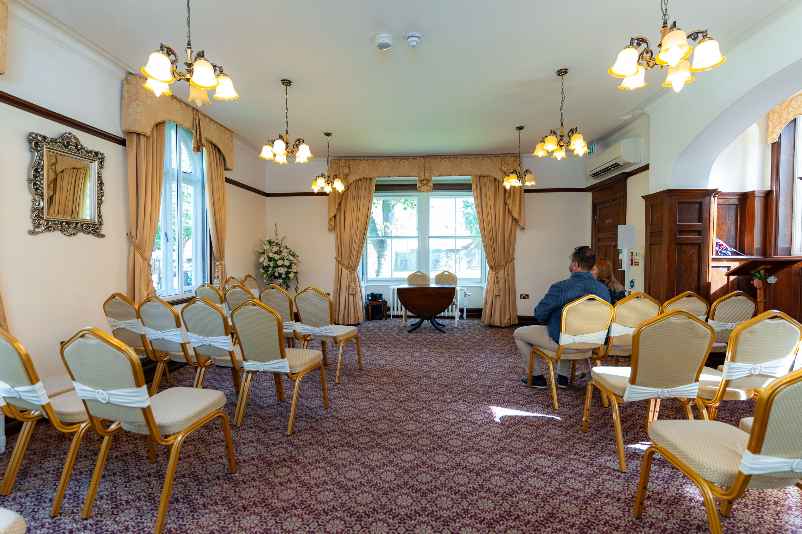 Weddings/Engagements