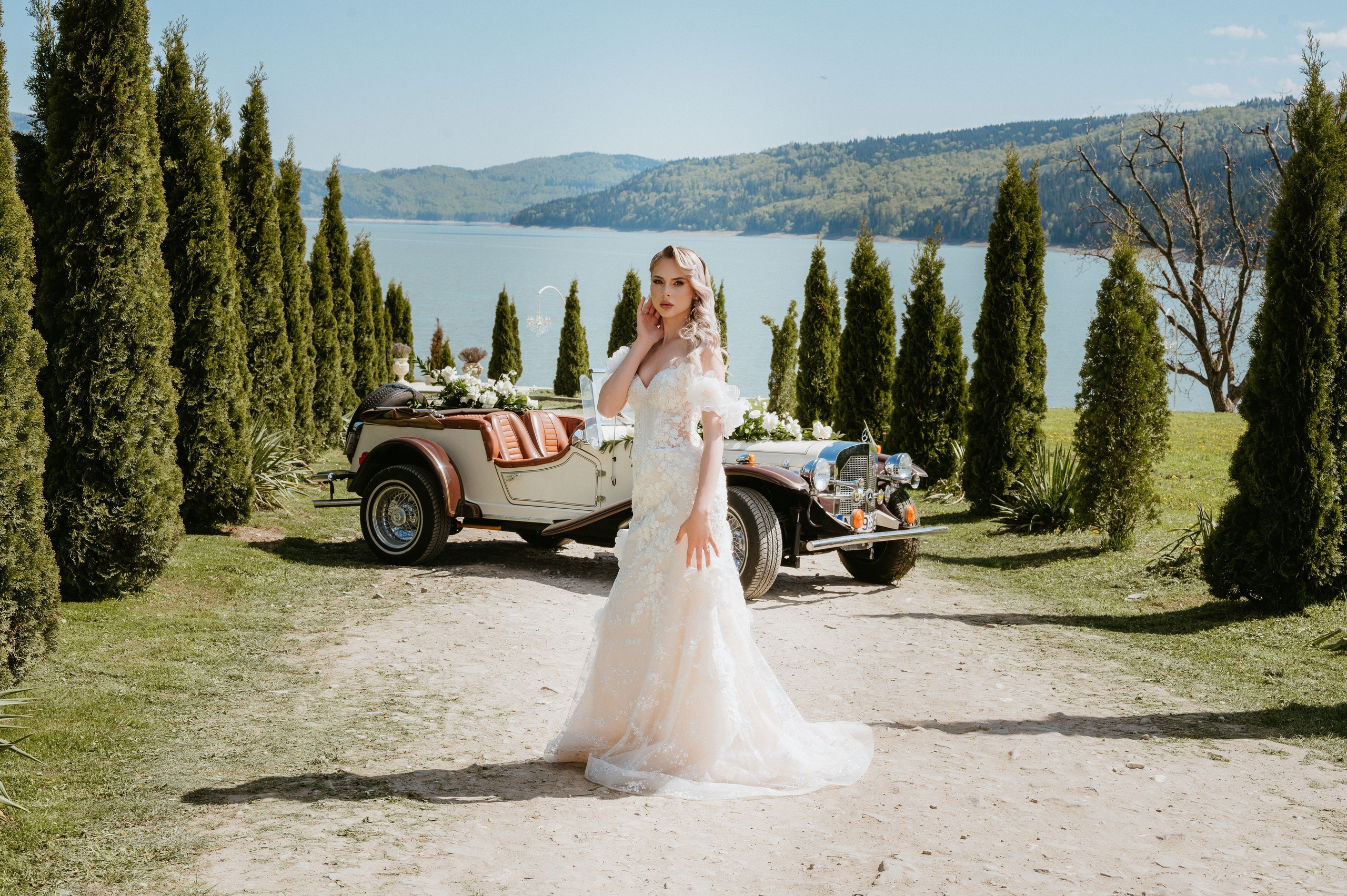 Cristina – Ședință foto editorială cu vibe fashion. Valentin Melen — wedding photographer