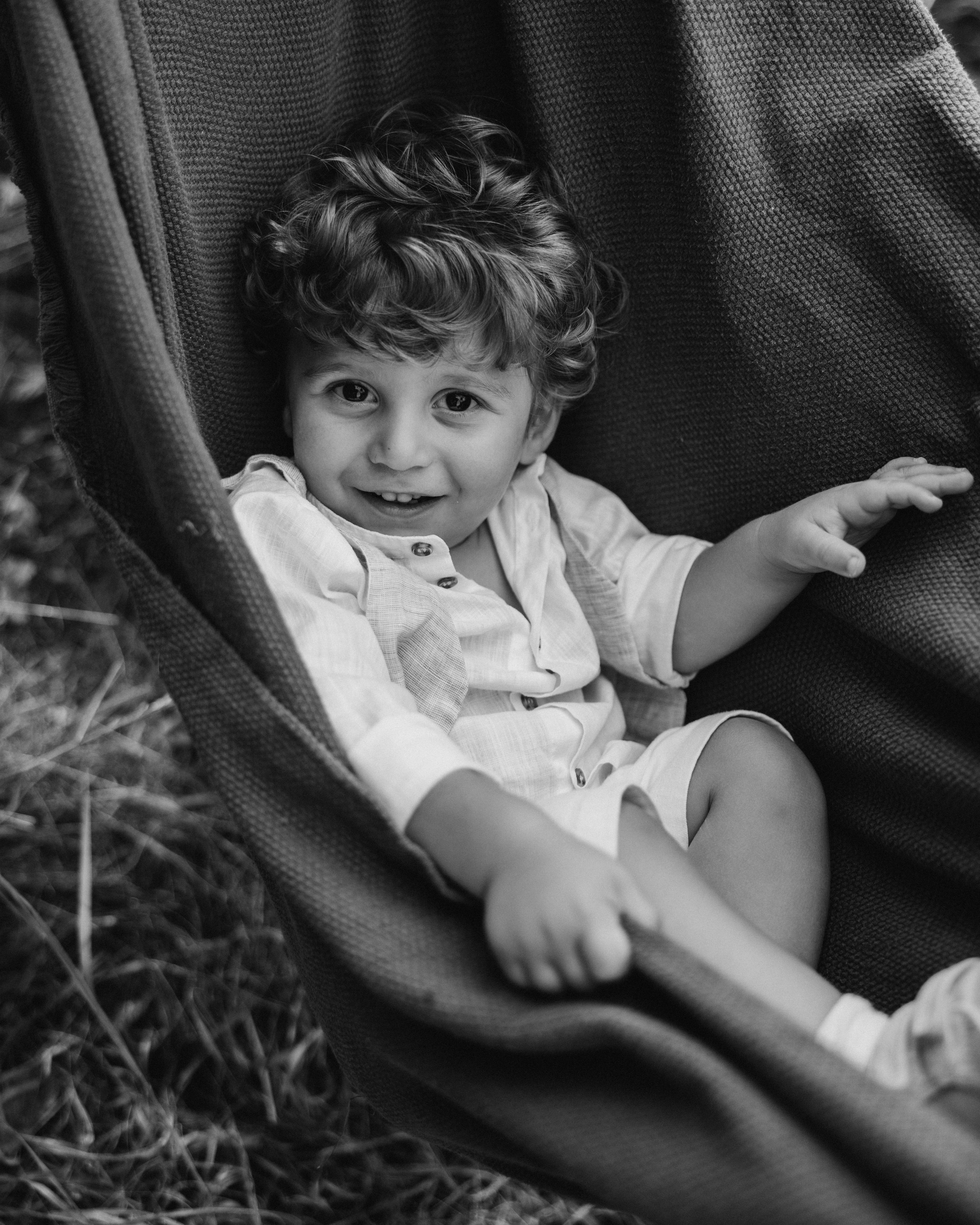 Valerik with parents (Hyde park). Anastasia Klink, Photographer in London