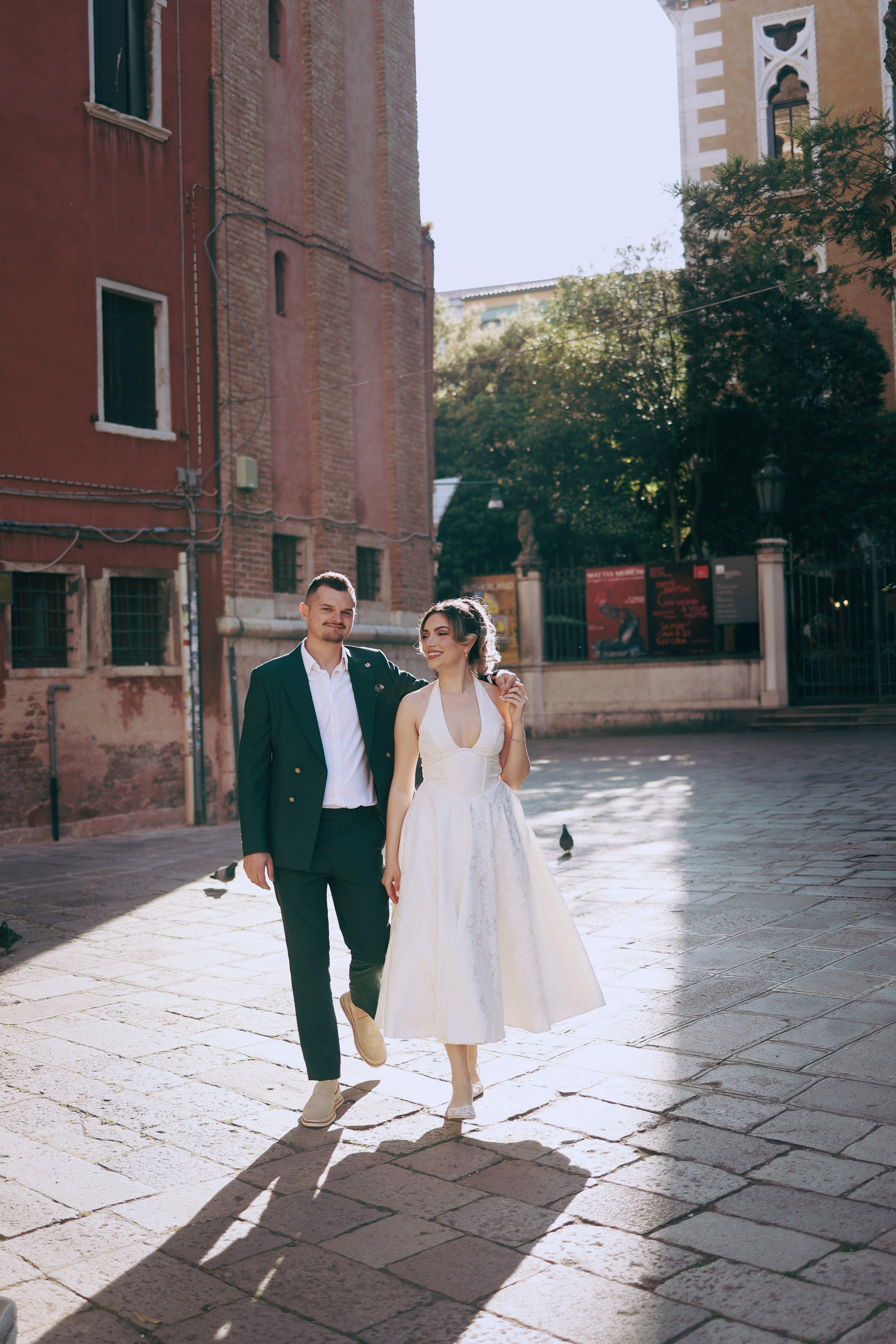 elegant couple in Venice