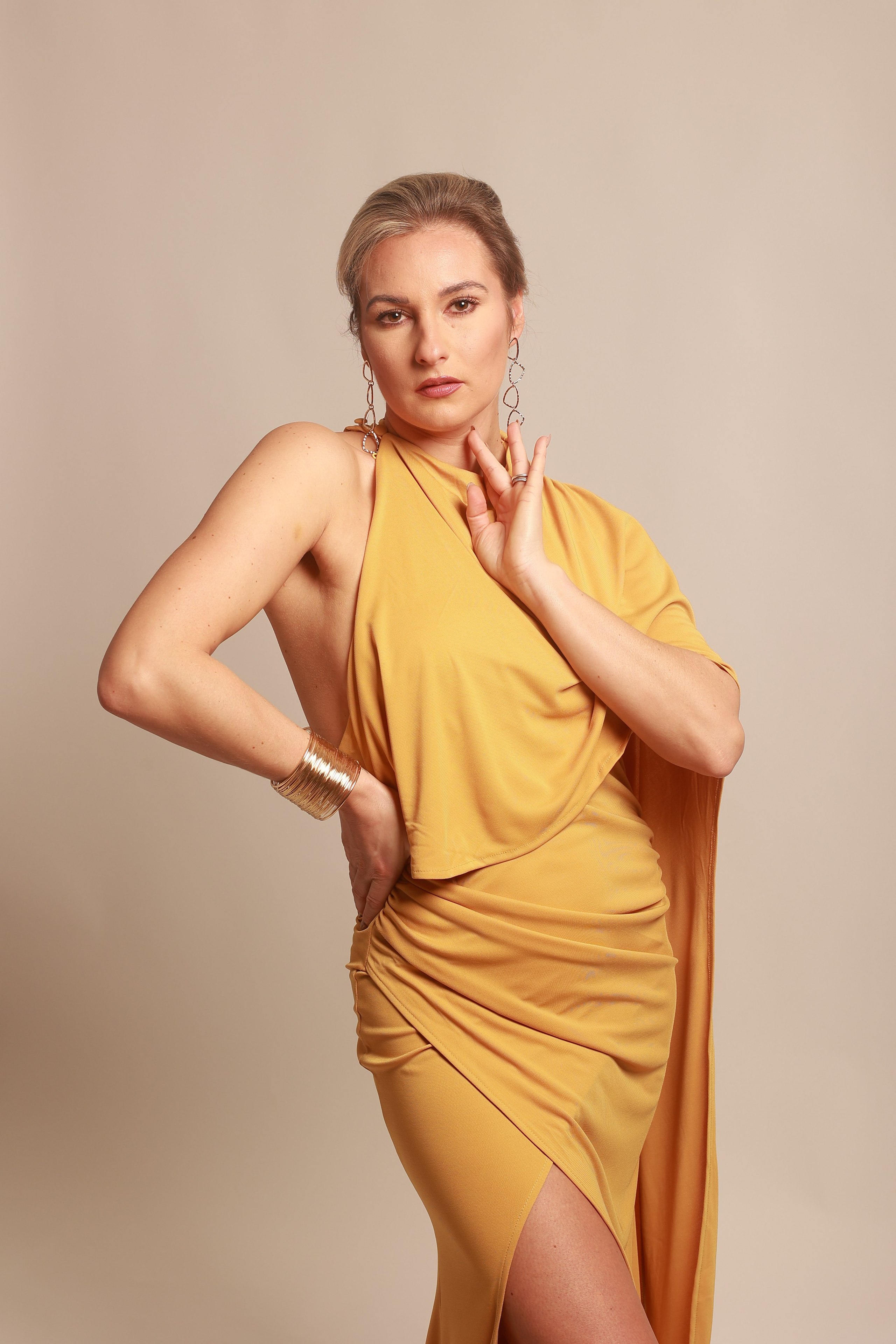 Retouching. Portrait and Family Photographer in Netherlands