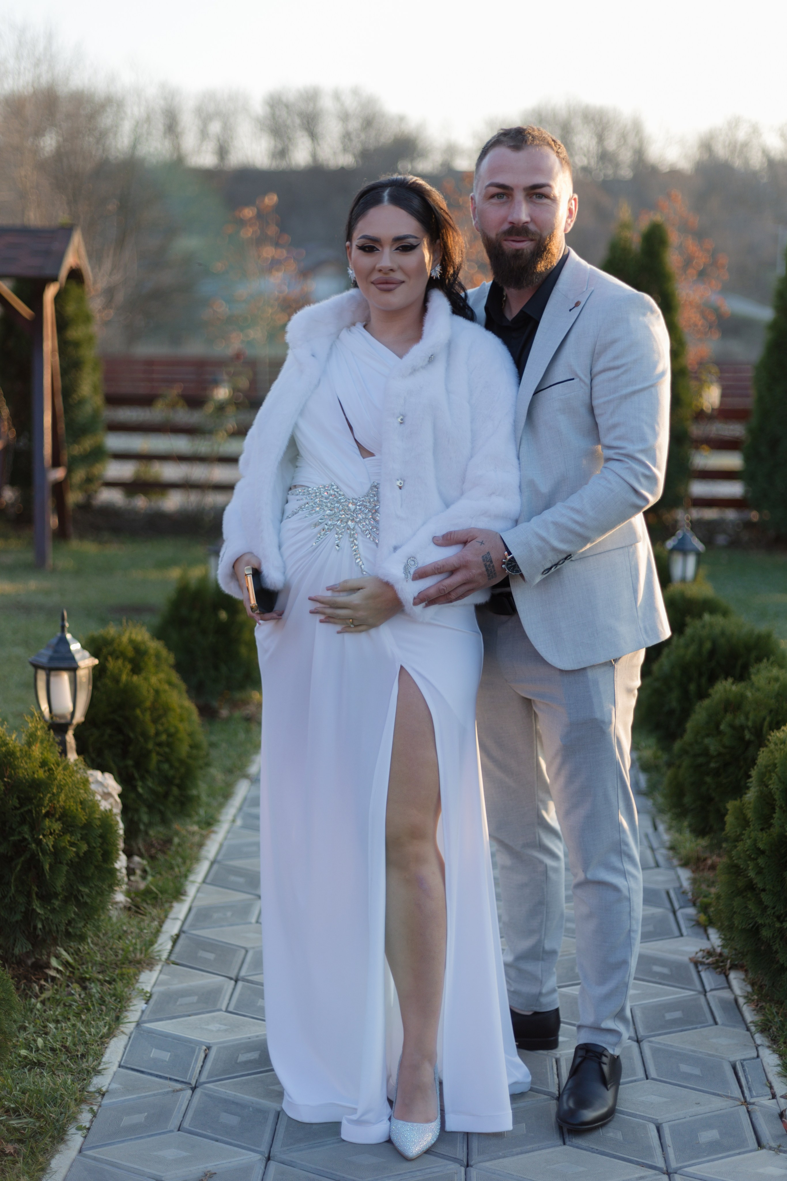 Madalina & Alin. Fotograf si videograf — evenimente si studio