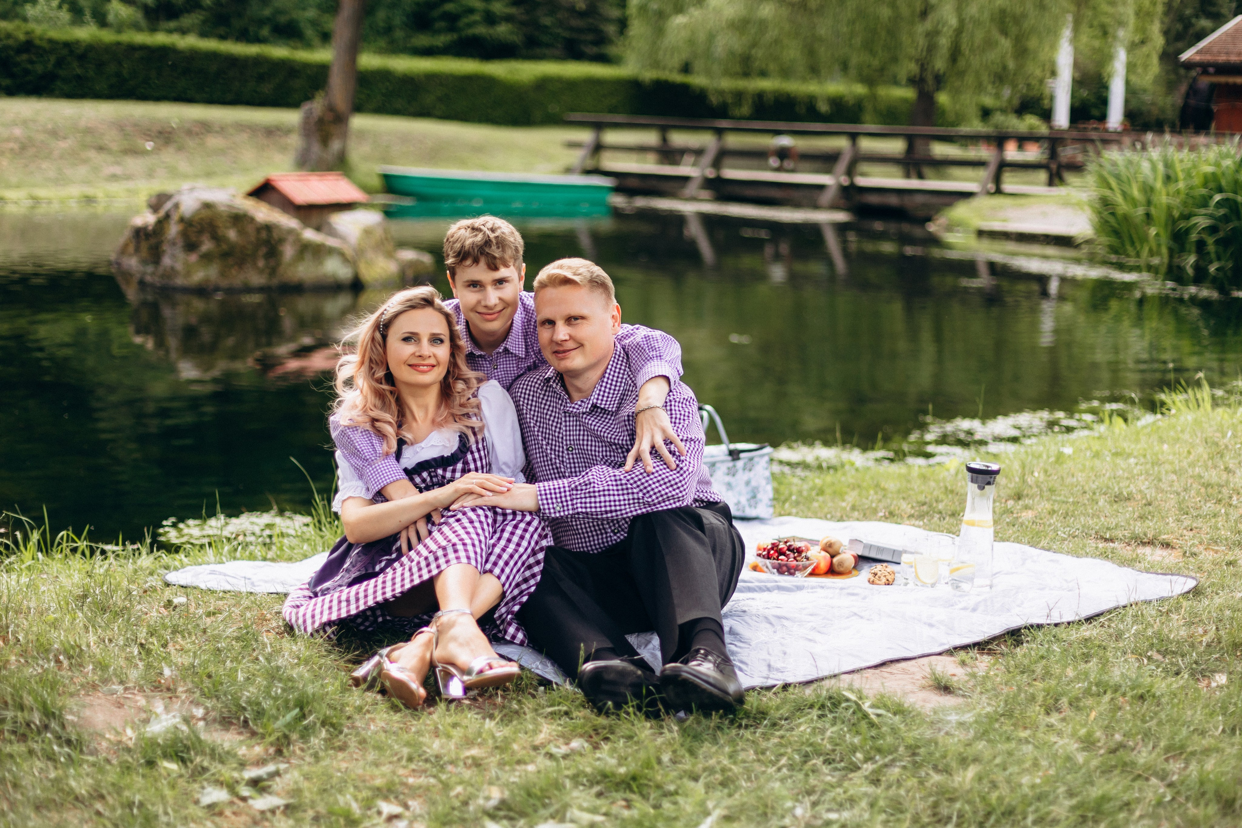 Sasha & Vika& Daniel. Wedding and Family Photograph