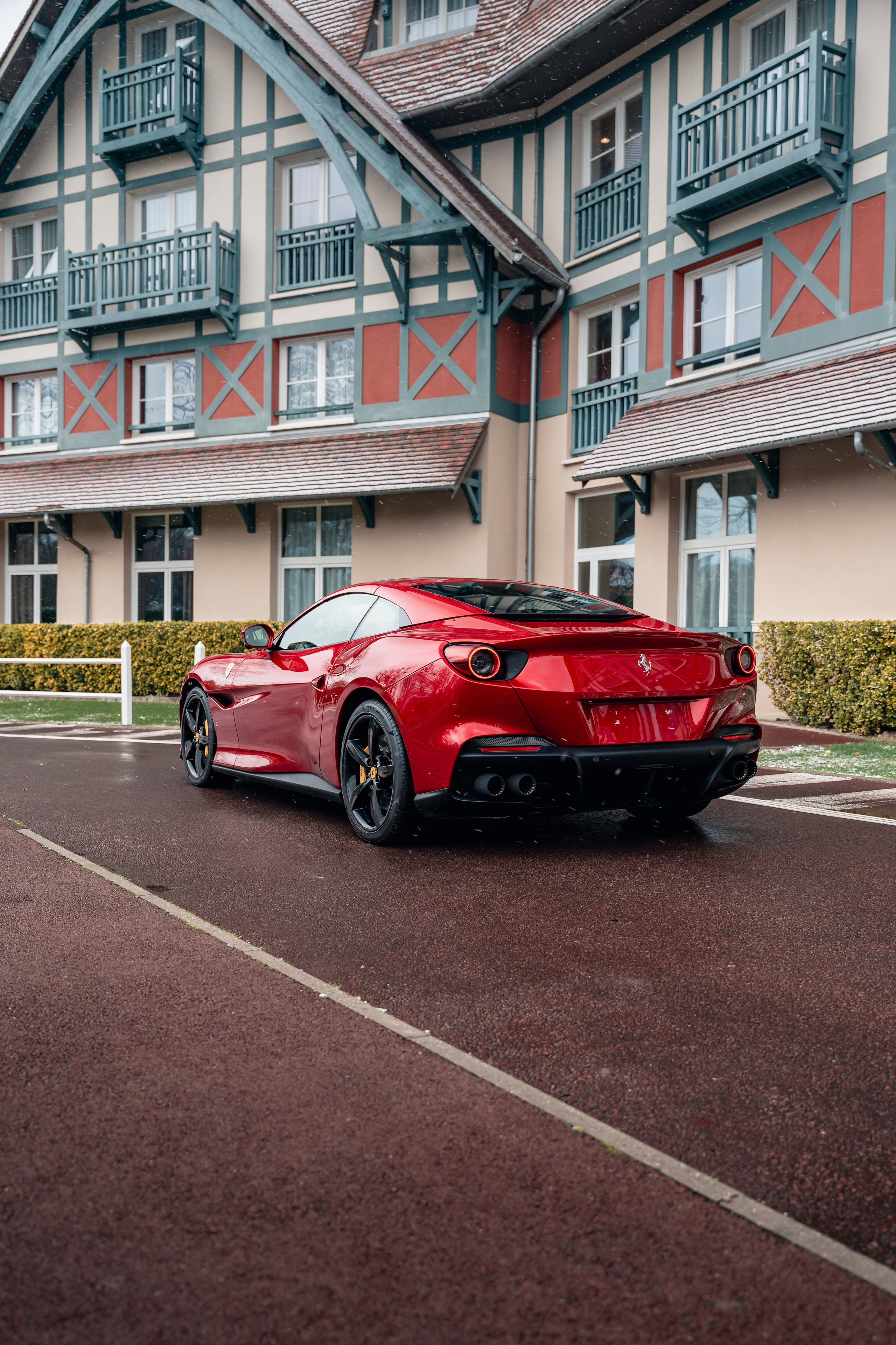 Ferrari Portofino M. Photographe de voitures à Paris — Vitalii Motruk