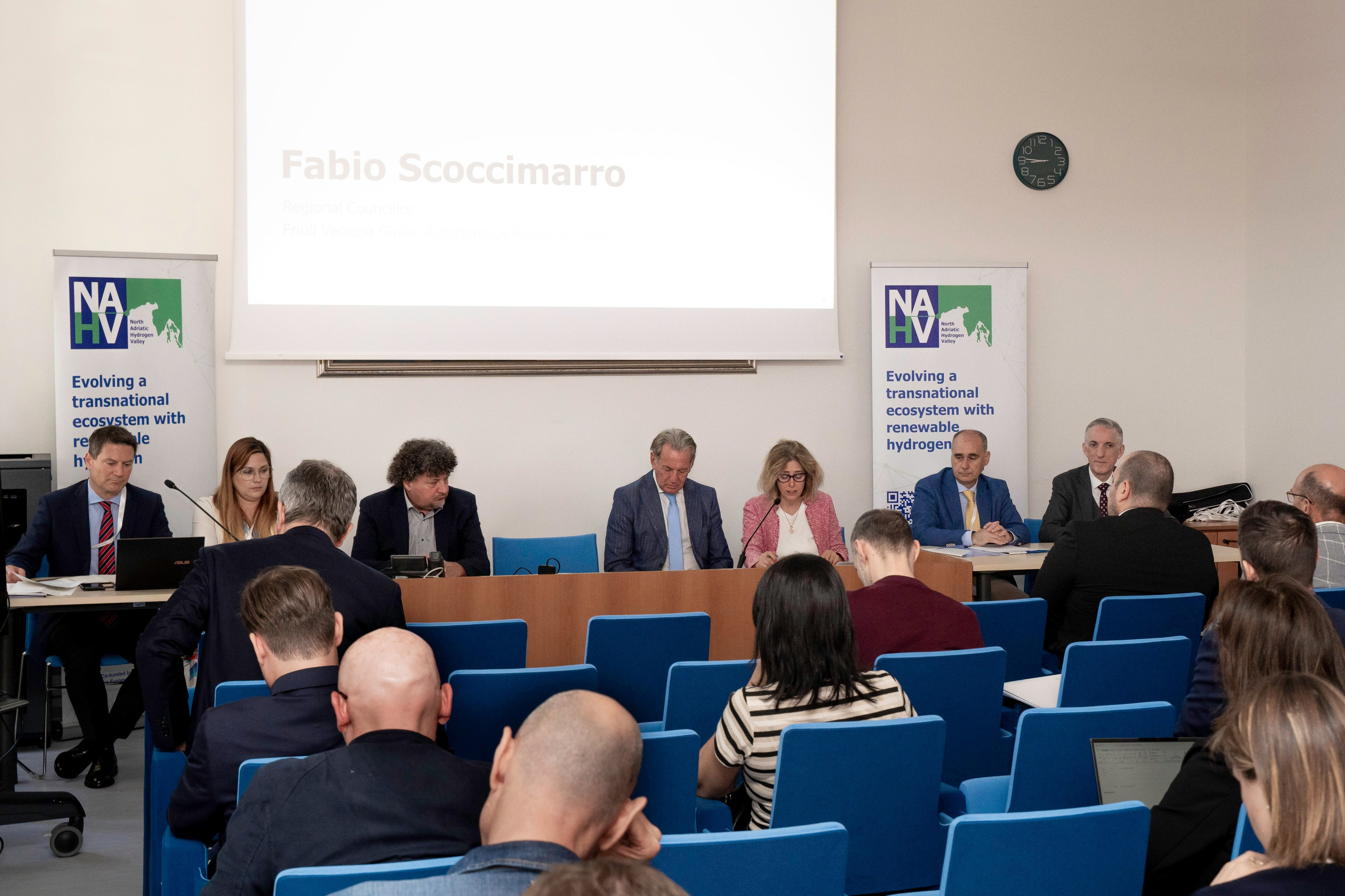 Fotografiranje dogodkov. Fotografinja in videografinja Mariia Bortiakova iz Slovenije: fotografiranje dogodkov, portretov in snemanje videov po vsej Sloveniji