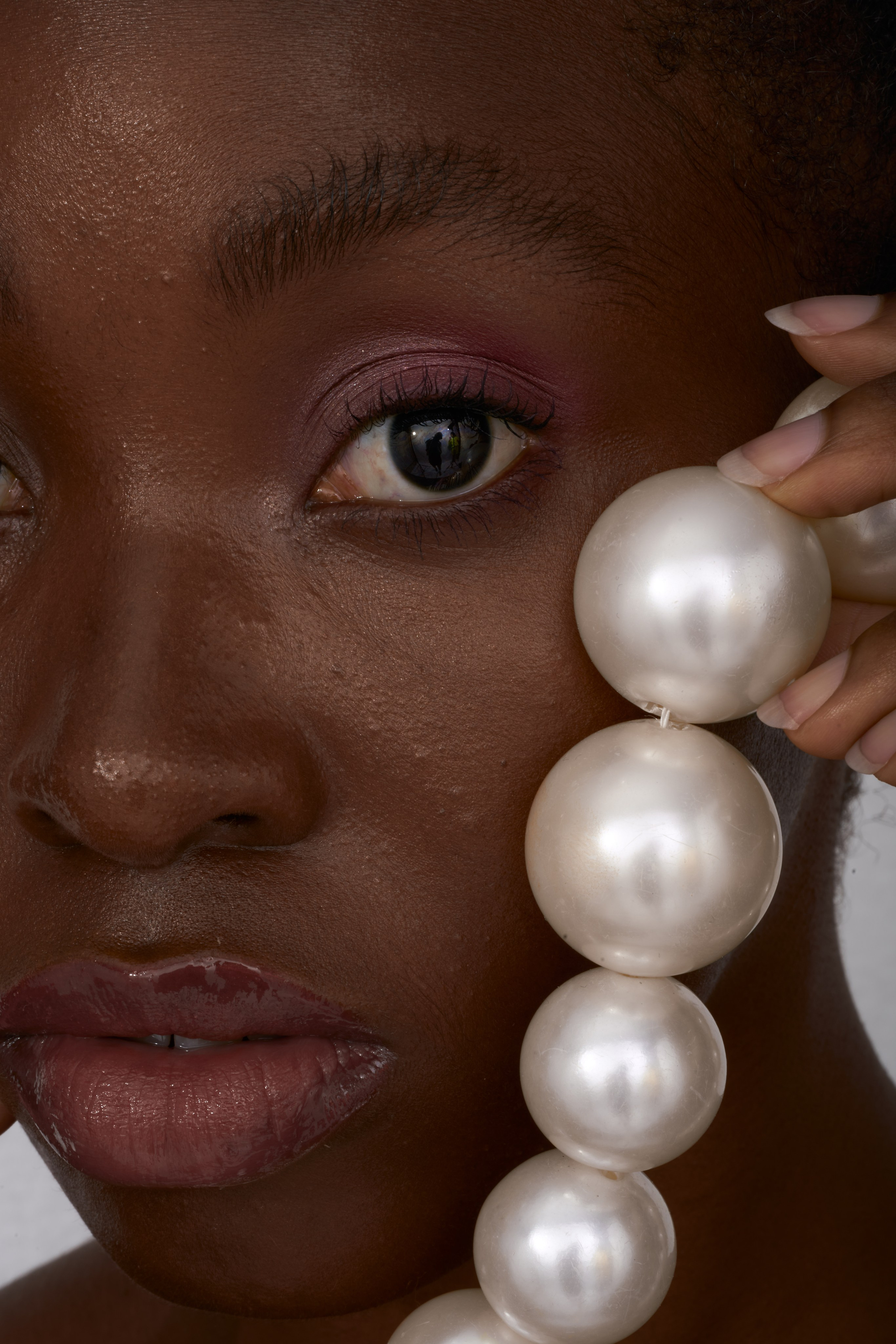 High-End Retouching | Retoque Fotográfico Profissional | Beyond Creative. Produtora de Vídeo e Fotografia Cinematográfica | Beyond Creative 20 Portugal Lisboa