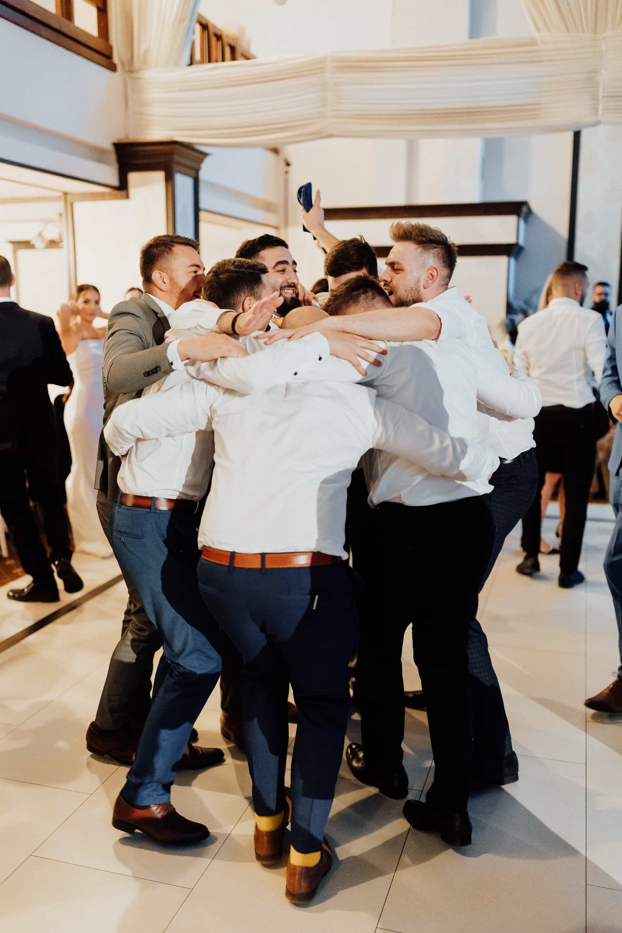 Stefanel & Elena. MovieFrames.ro