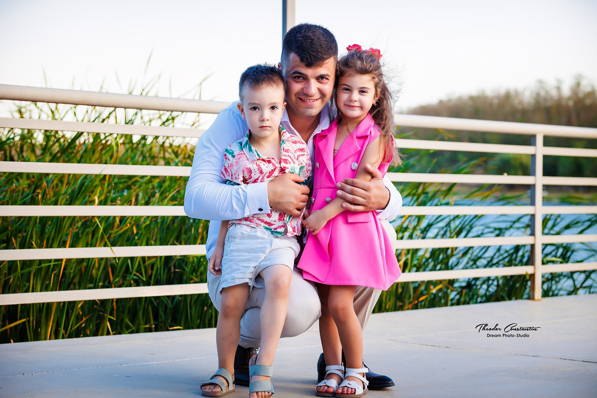 Logodna. Dream Studio Galați – ședințe foto profesionale pentru familie, portrete și evenimente