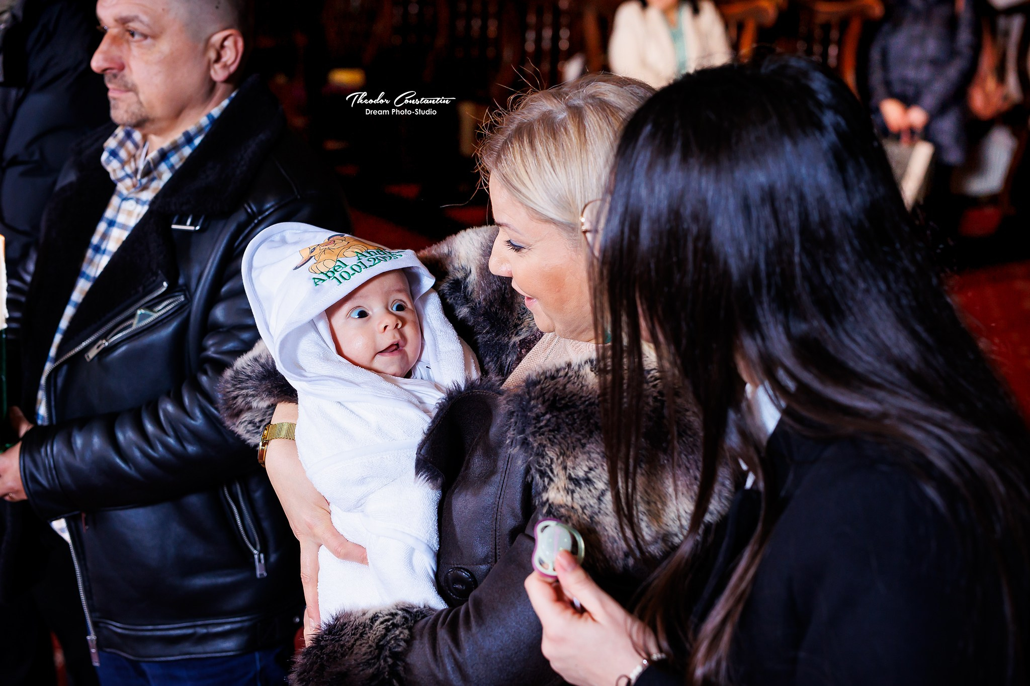 Botez. Dream Studio Galați – ședințe foto profesionale pentru familie, portrete și evenimente