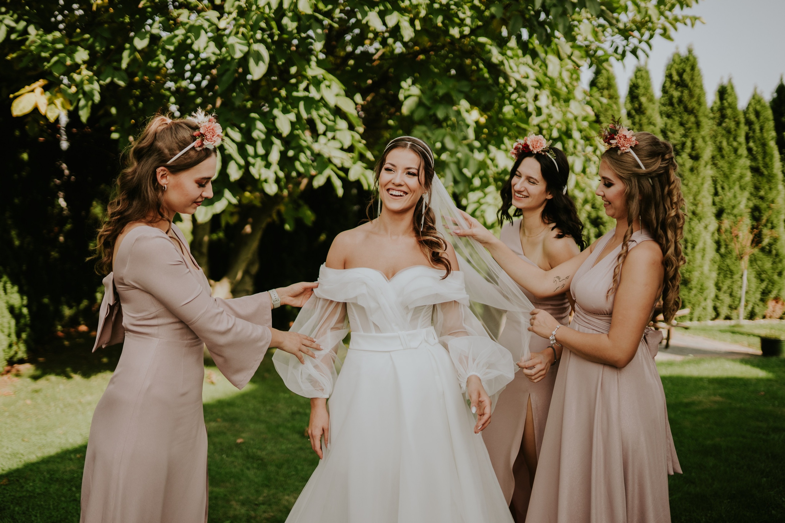 Sala Koralowa w Jaworzu: Opowieść o ślubie Nikoli i Kacpra. Karkowskafoto - fotografia miłości