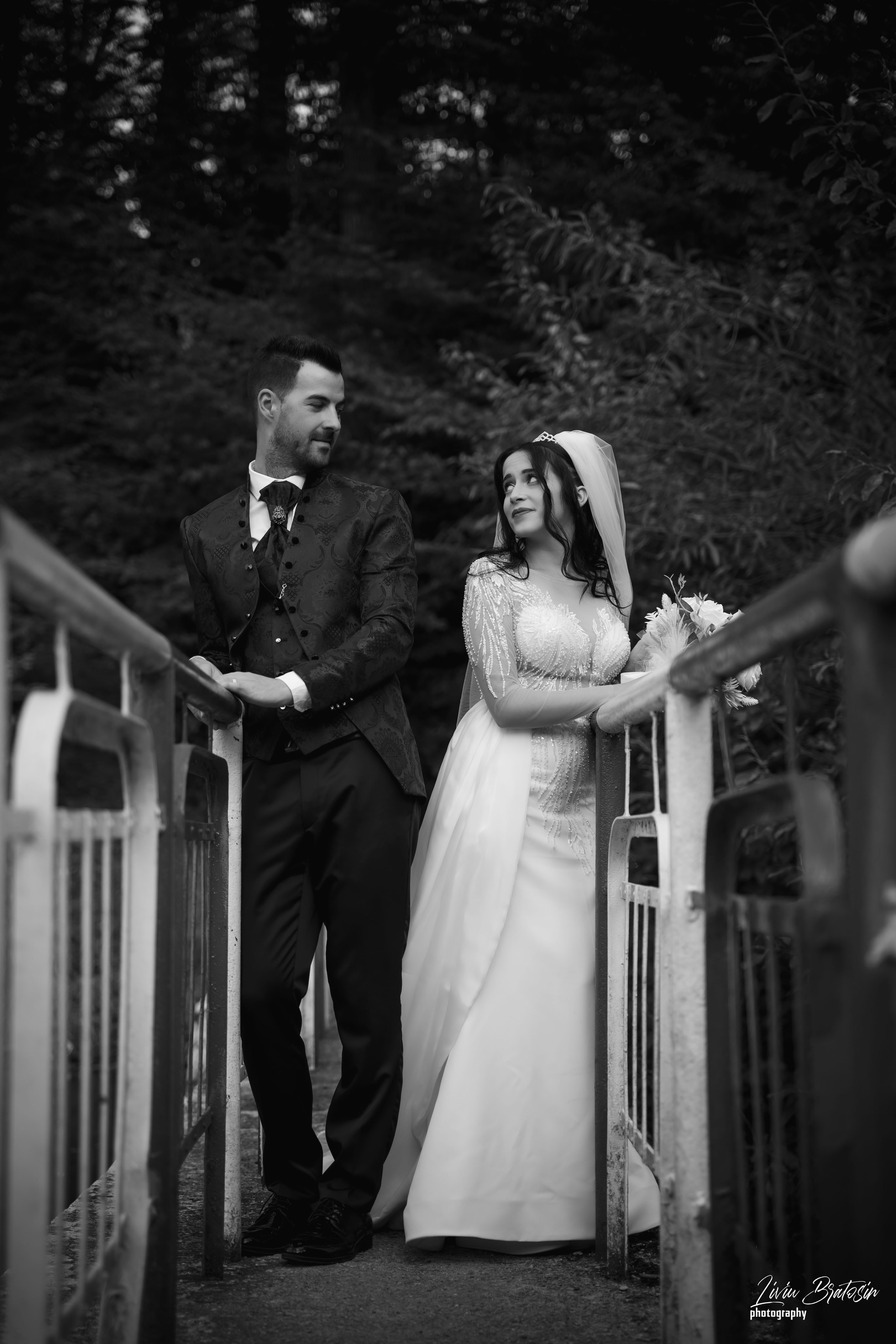 VALENTIN & ROXANA. RRStudio — Fotograf evenimente