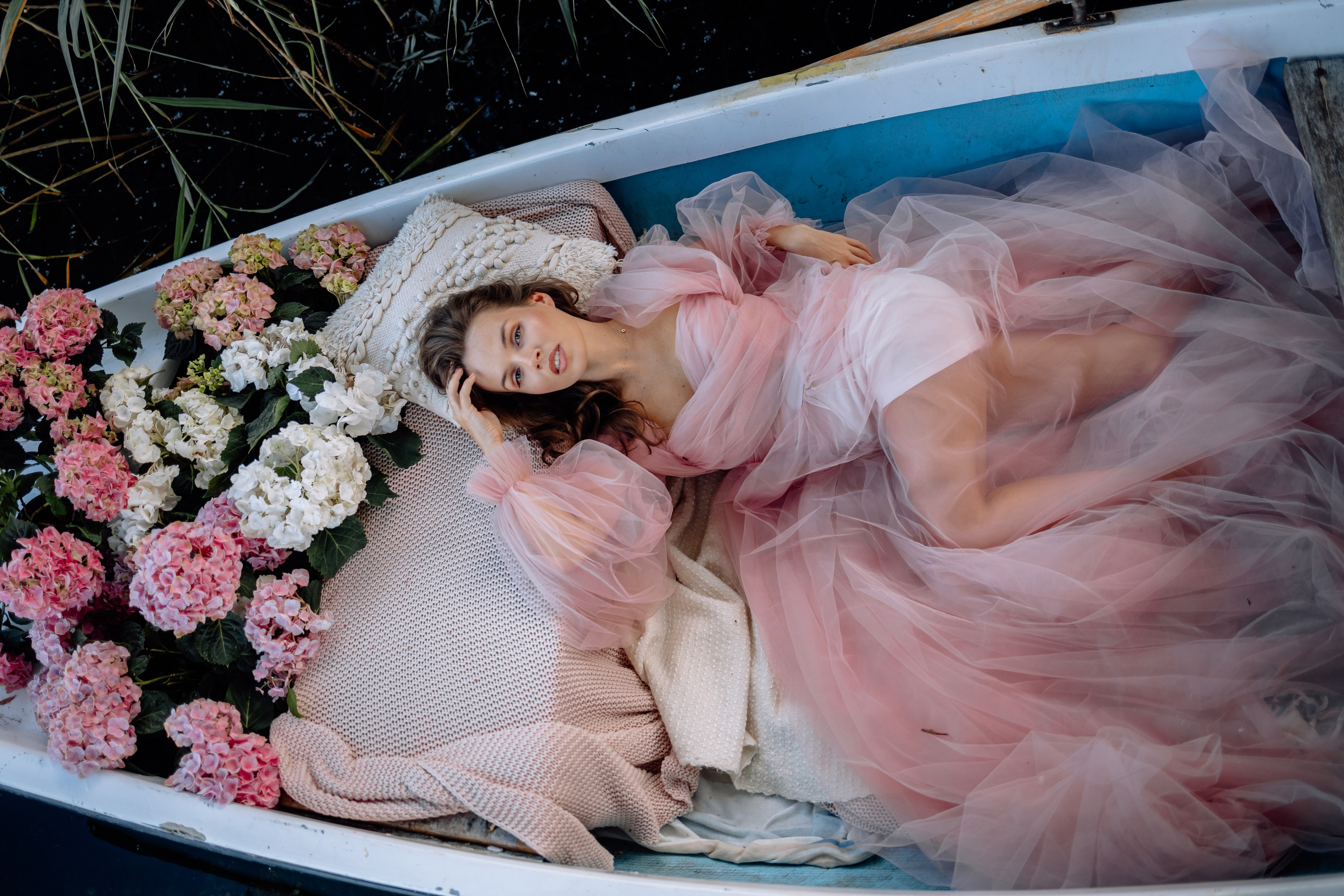 Das Boot mit Blumen. Hochzeitsfotograf München Taufe Familienfotograf Tanja Mauke