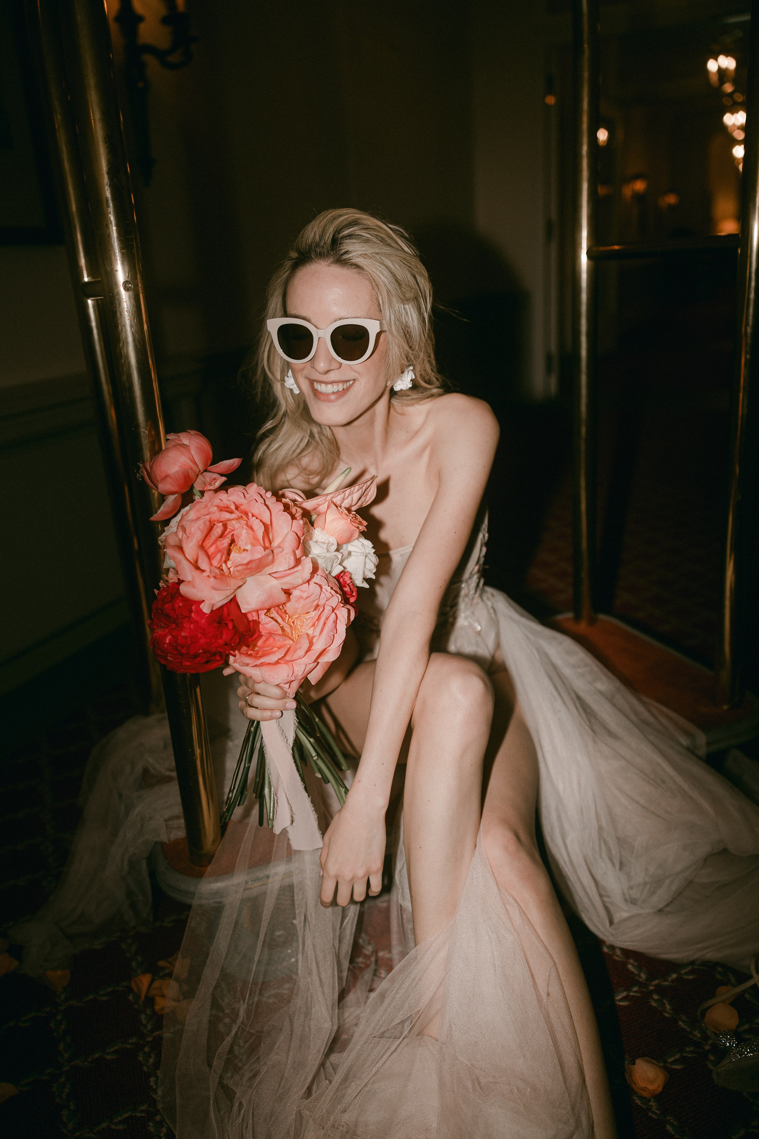 Sarah/ getting ready. Wedding and Family Photographer Switzerland and Italy. Valeria Diaz