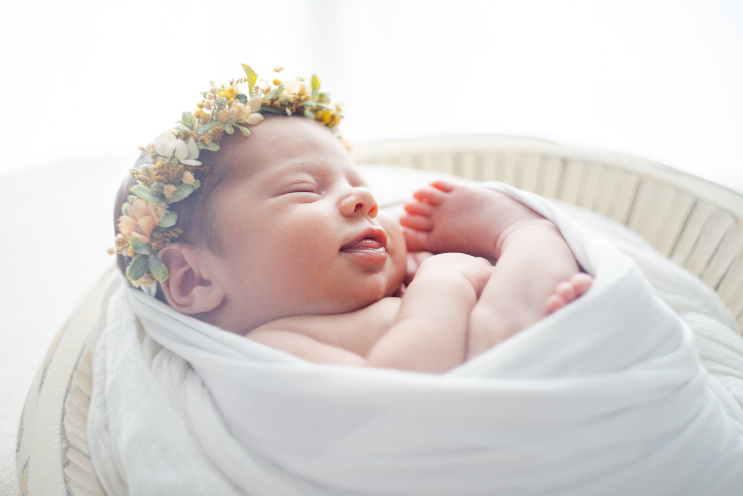 Newborn. Svitlana Miahka fotografa a Genova