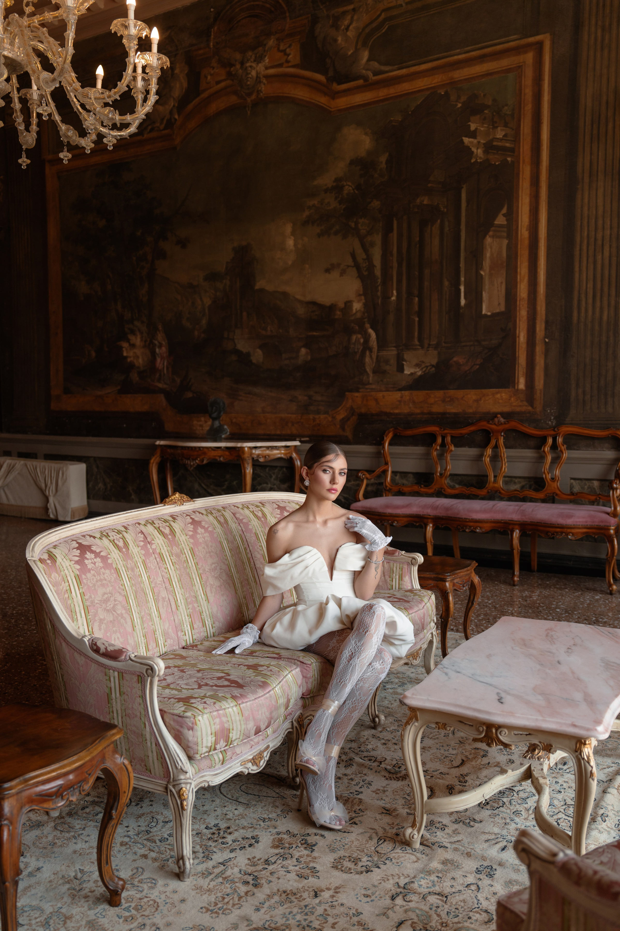 Venice Editorial. Ioana Timis