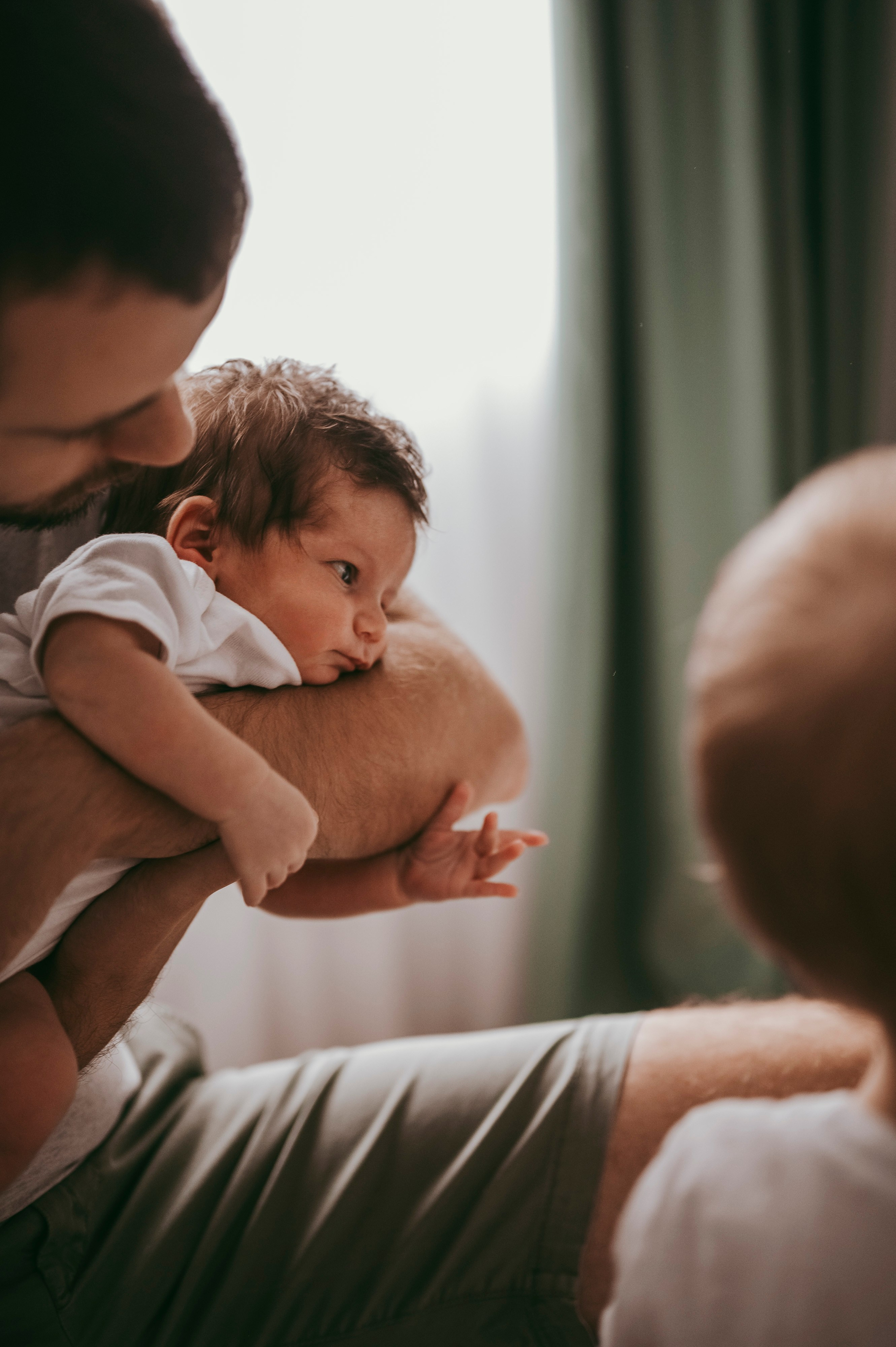 Sonja, Nikola, Lazar i Luka / porodicno fotografisanje kod kuce. Deciji i porodicni fotograf u Beogradu Oksana Skendzic