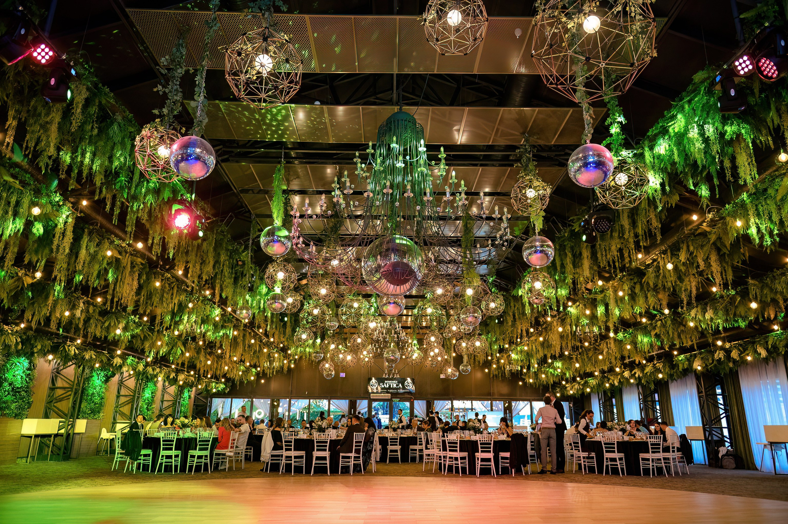 Andra&Andrei | Domeniile Saftica. Claudiupaunica.ro