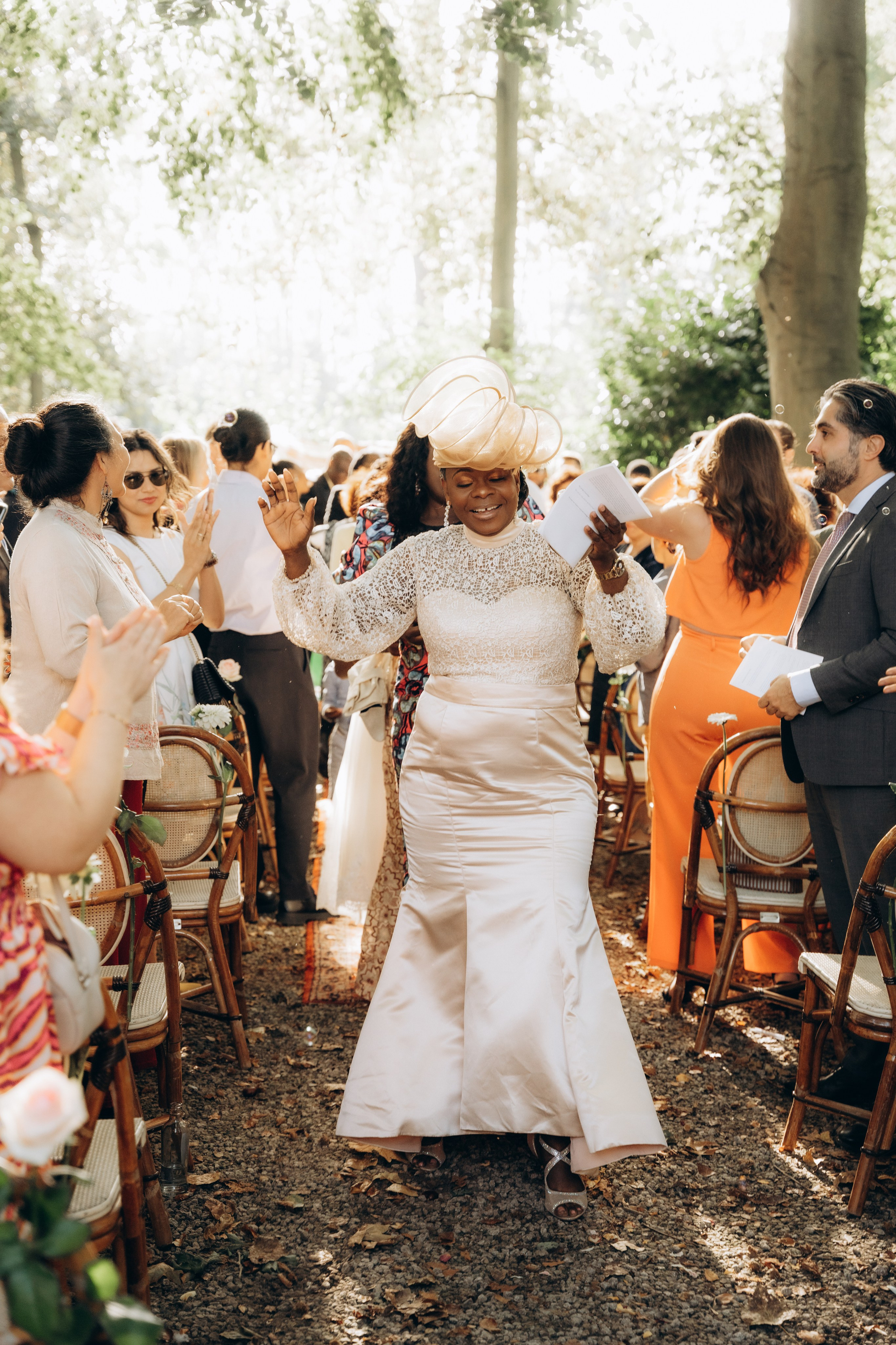 Anisa & Yannick huwelijk in Gent. Little Birdie – Jouw familie- en huwelijksfotograaf in België en daarbuiten