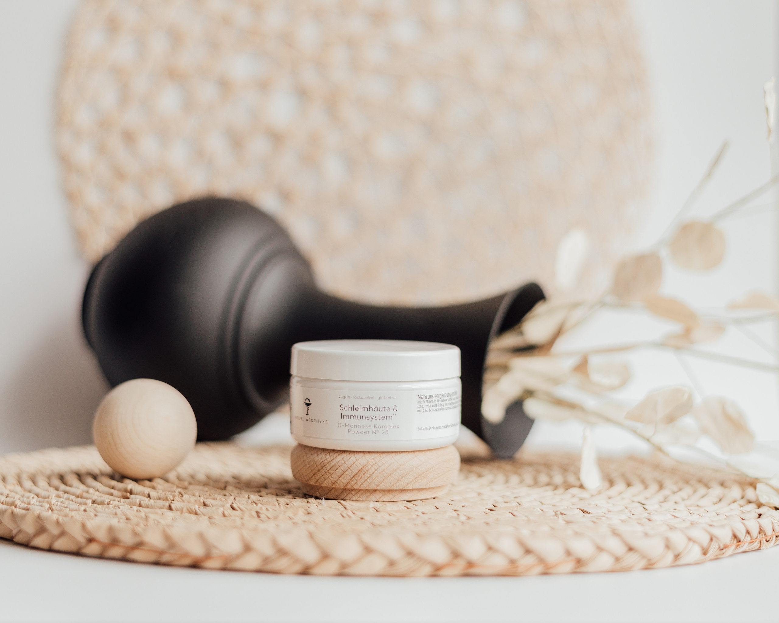 Produktshooting für Weigel Apotheke. Fotografin Ansbach - Paare | Hochzeit | After Wedding