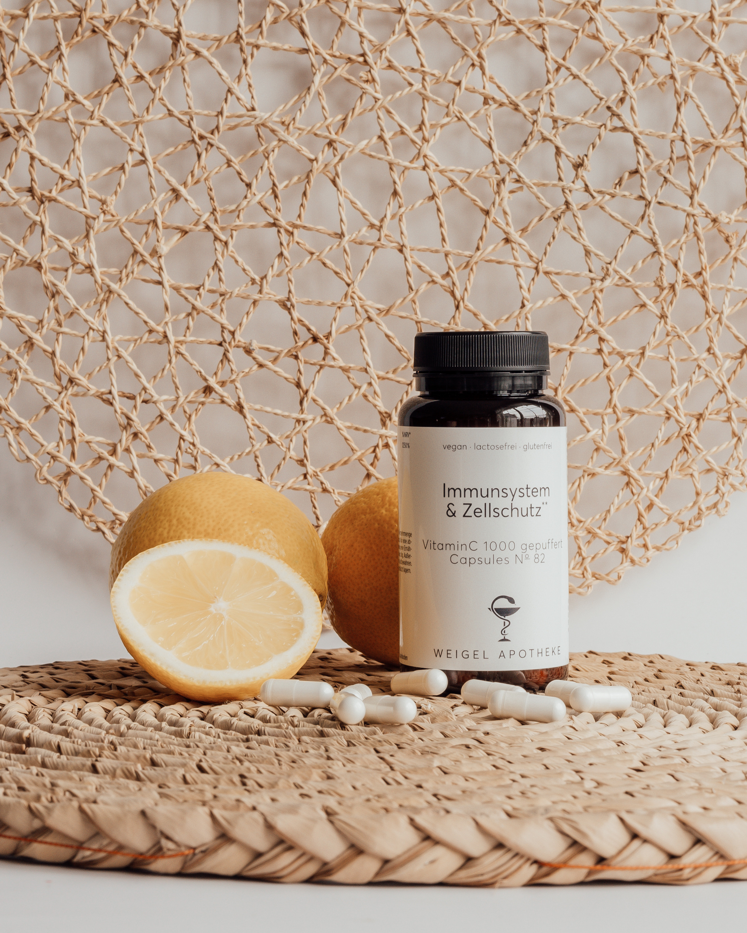 Produktshooting für Weigel Apotheke. Fotografin Ansbach - Paare | Hochzeit | After Wedding