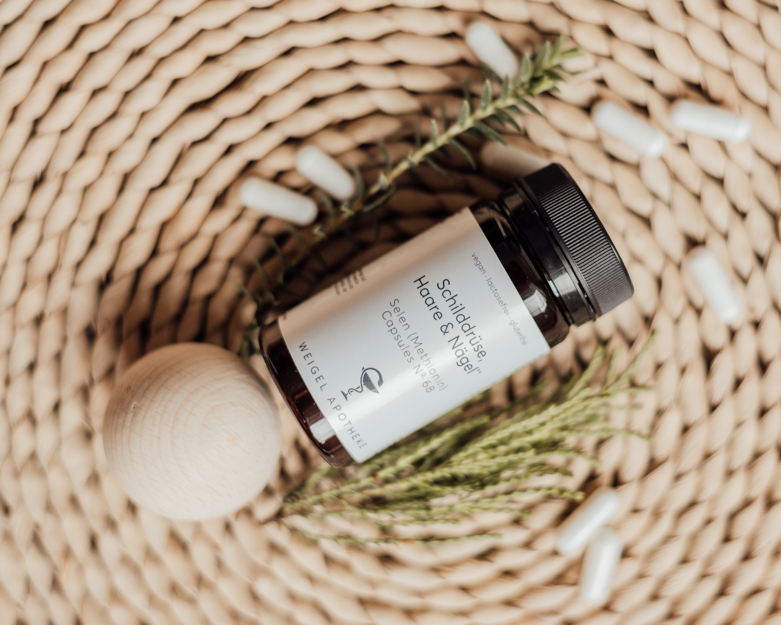 Produktshooting für Weigel Apotheke. Fotografin Ansbach - Paare | Hochzeit | After Wedding